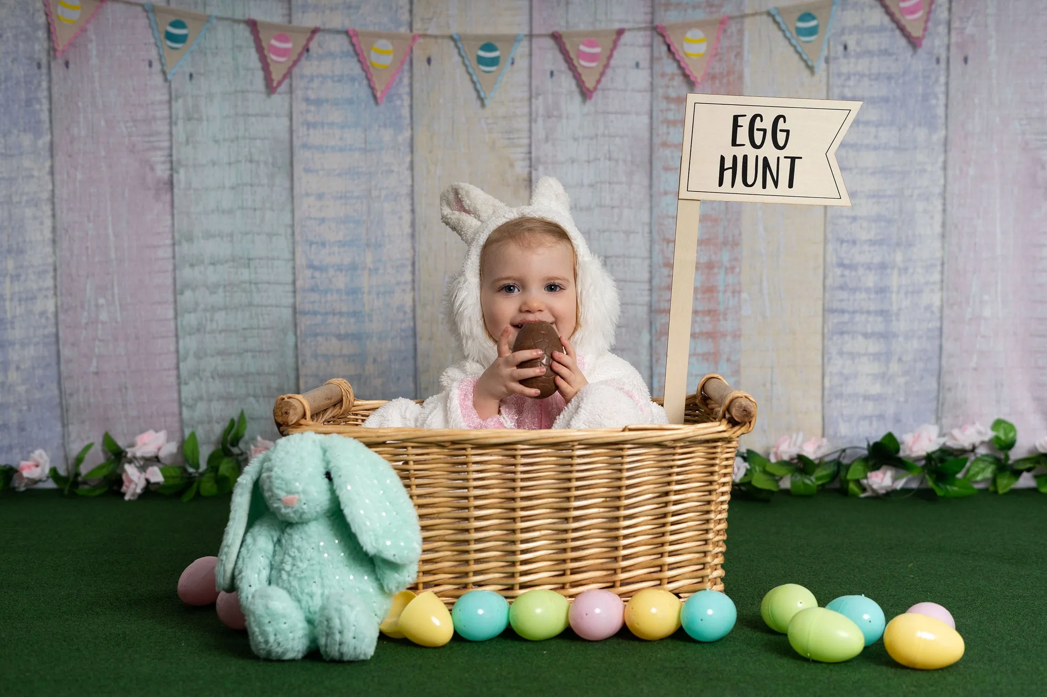 Kate Easter Colorful Wood Backdrop Photography