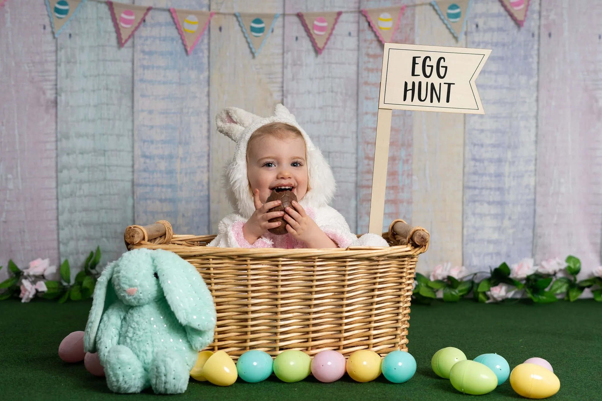 Kate Easter Colorful Wood Backdrop Photography