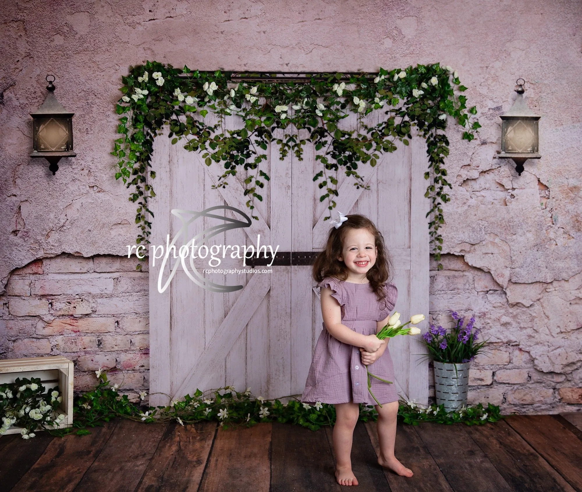 Kate Spring Backdrop Vintage wall Barn Door for Photography