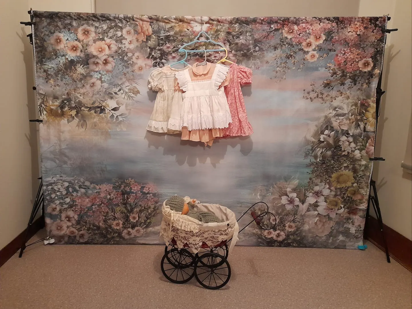 Kate Valentine's Day Vintage Flowers Bokeh Smog Backdrop Designed by JFCC