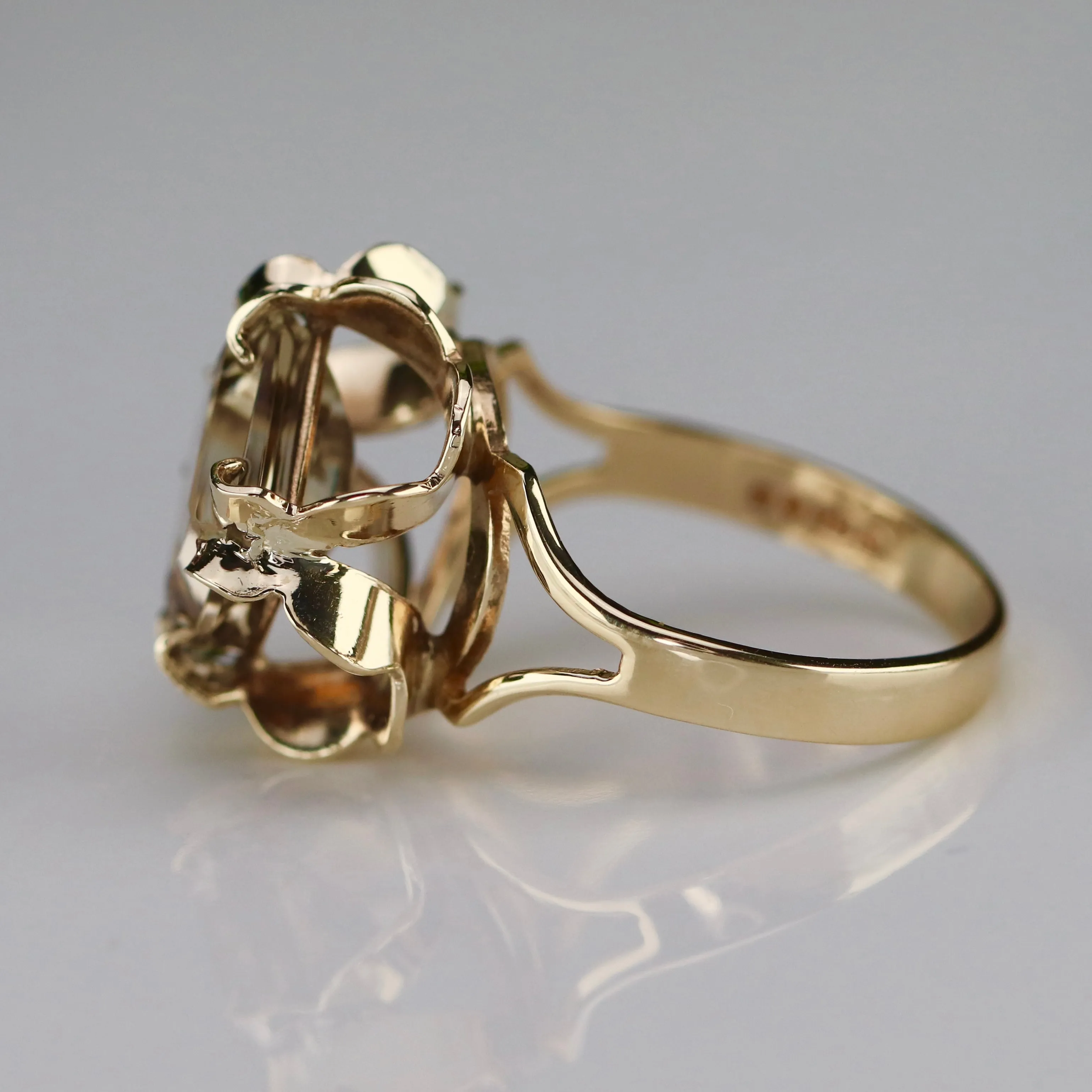 Large vintage step cut smokey quartz in yellow gold ring