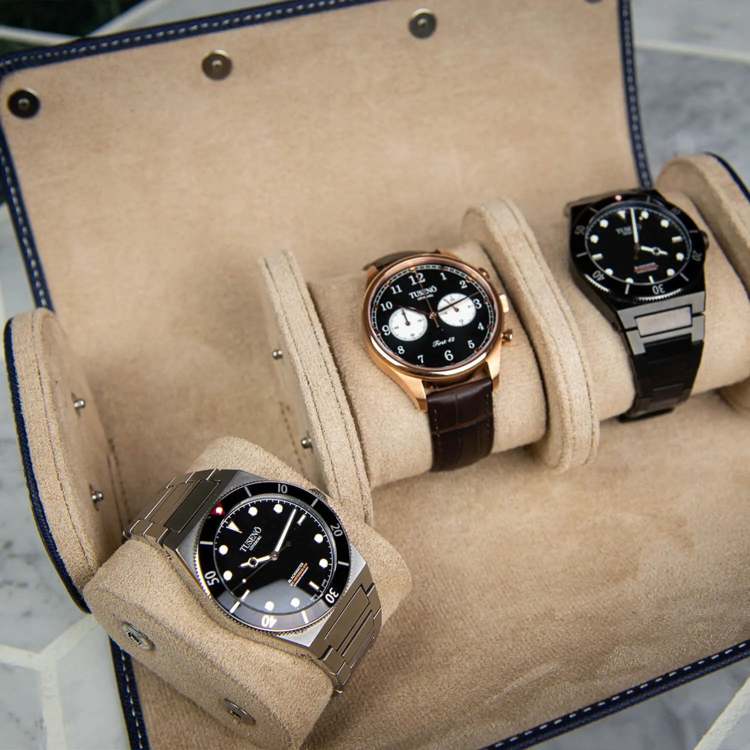 LEATHER WATCH ROLL – BLUE SAFFIANO