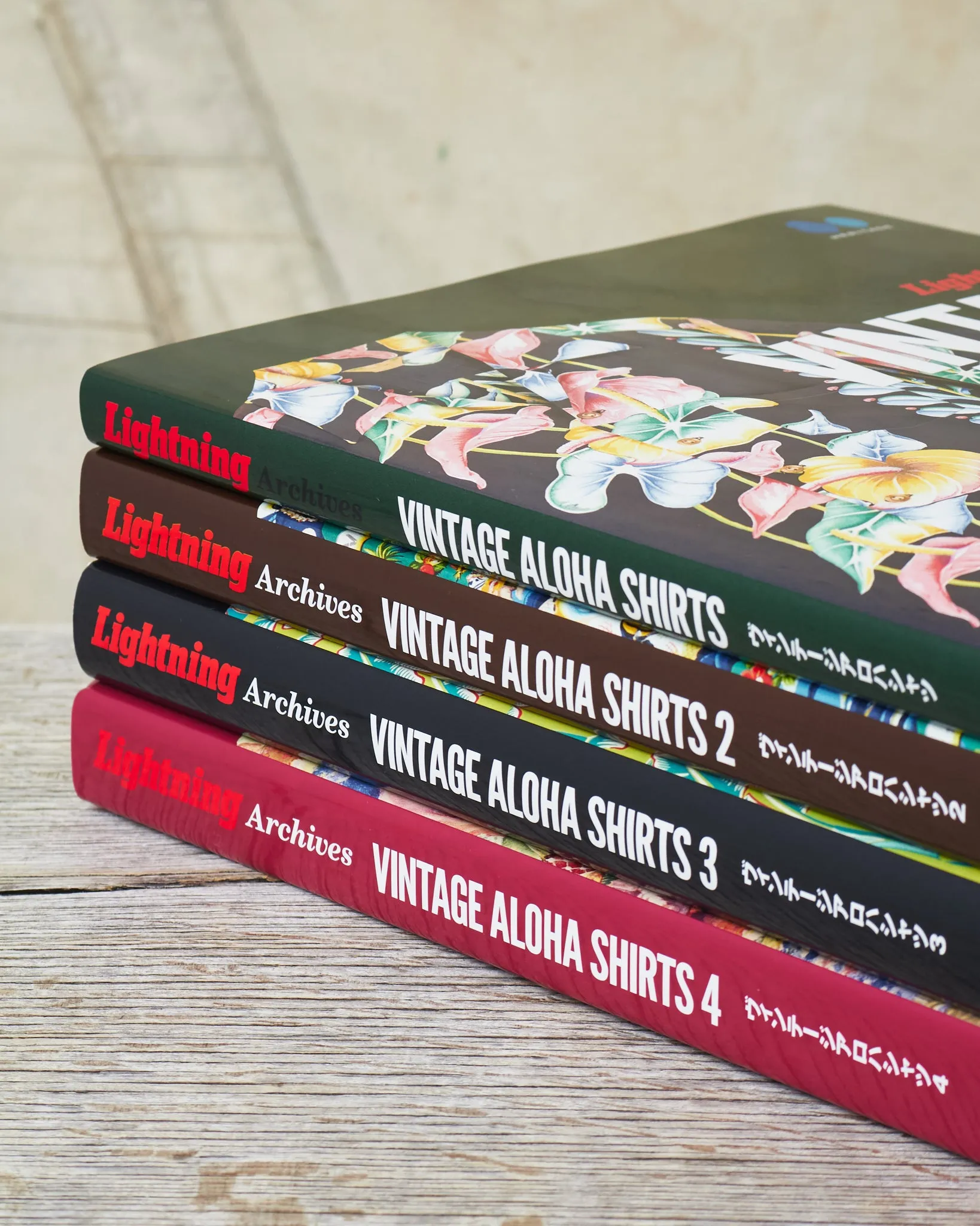 Lightning Magazine Sun Surf presents Vintage Aloha Shirts 4