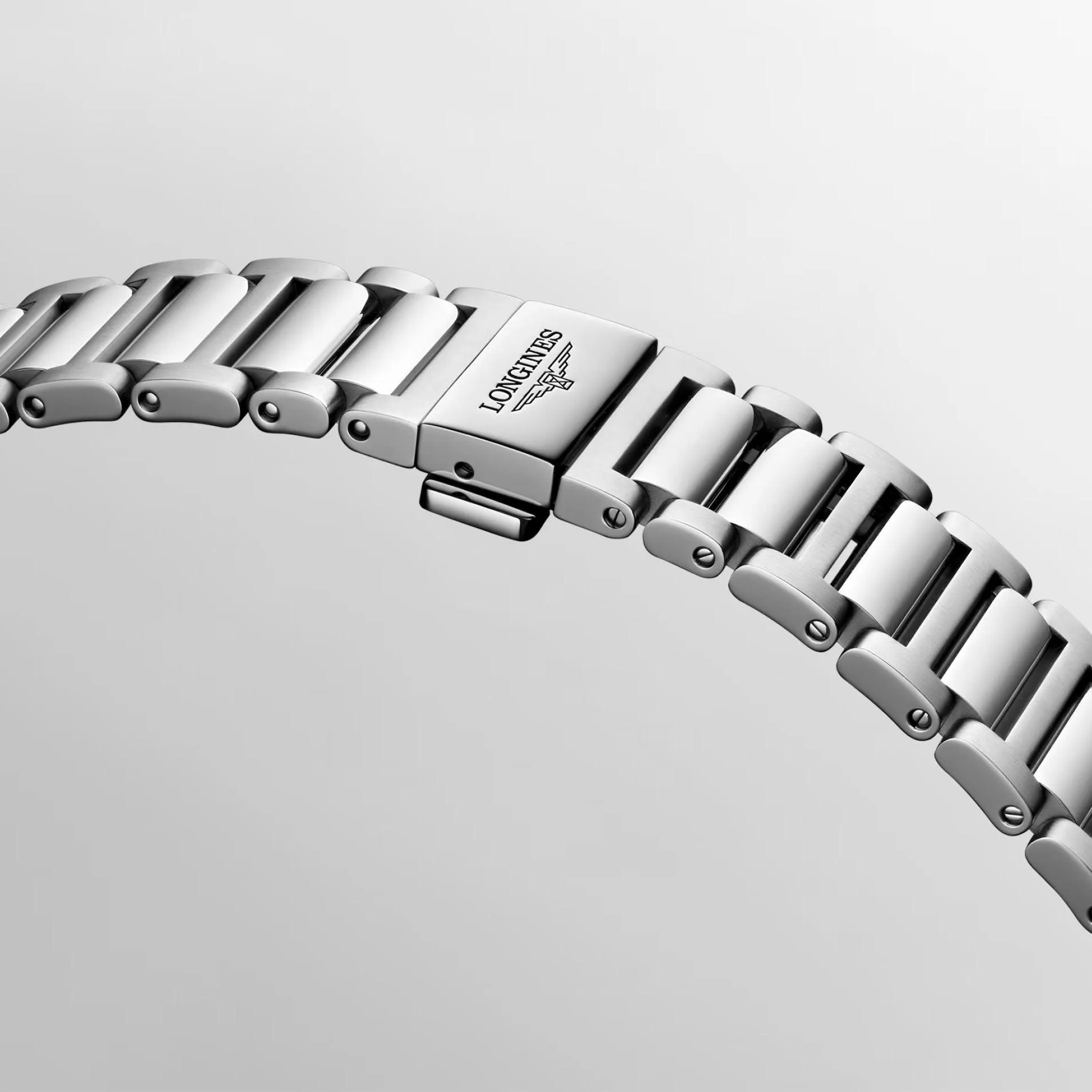 Longines New Conquest 42mm Automatic Silver Steel L3.835.4.72.6