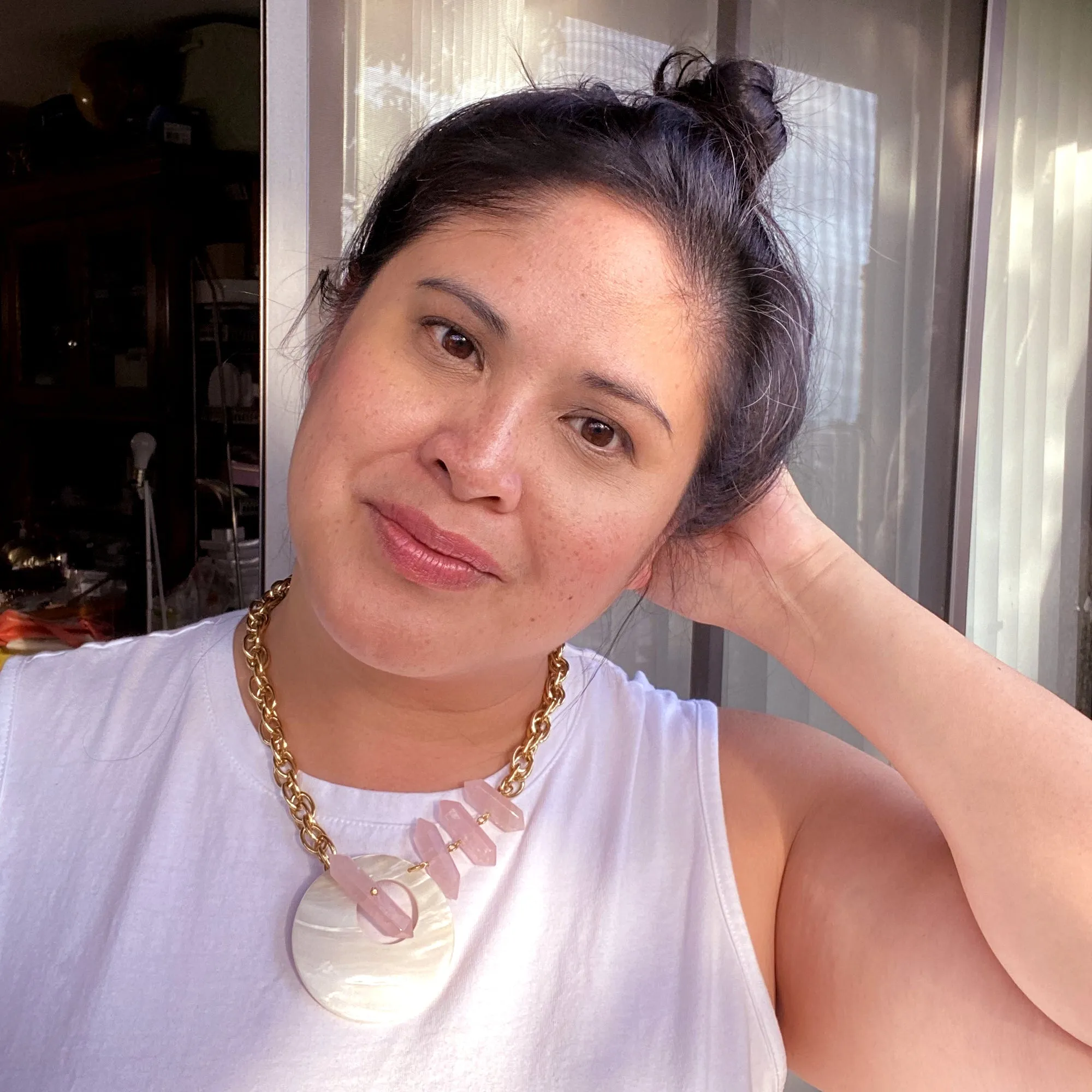 Marna rose quartz and shell necklace