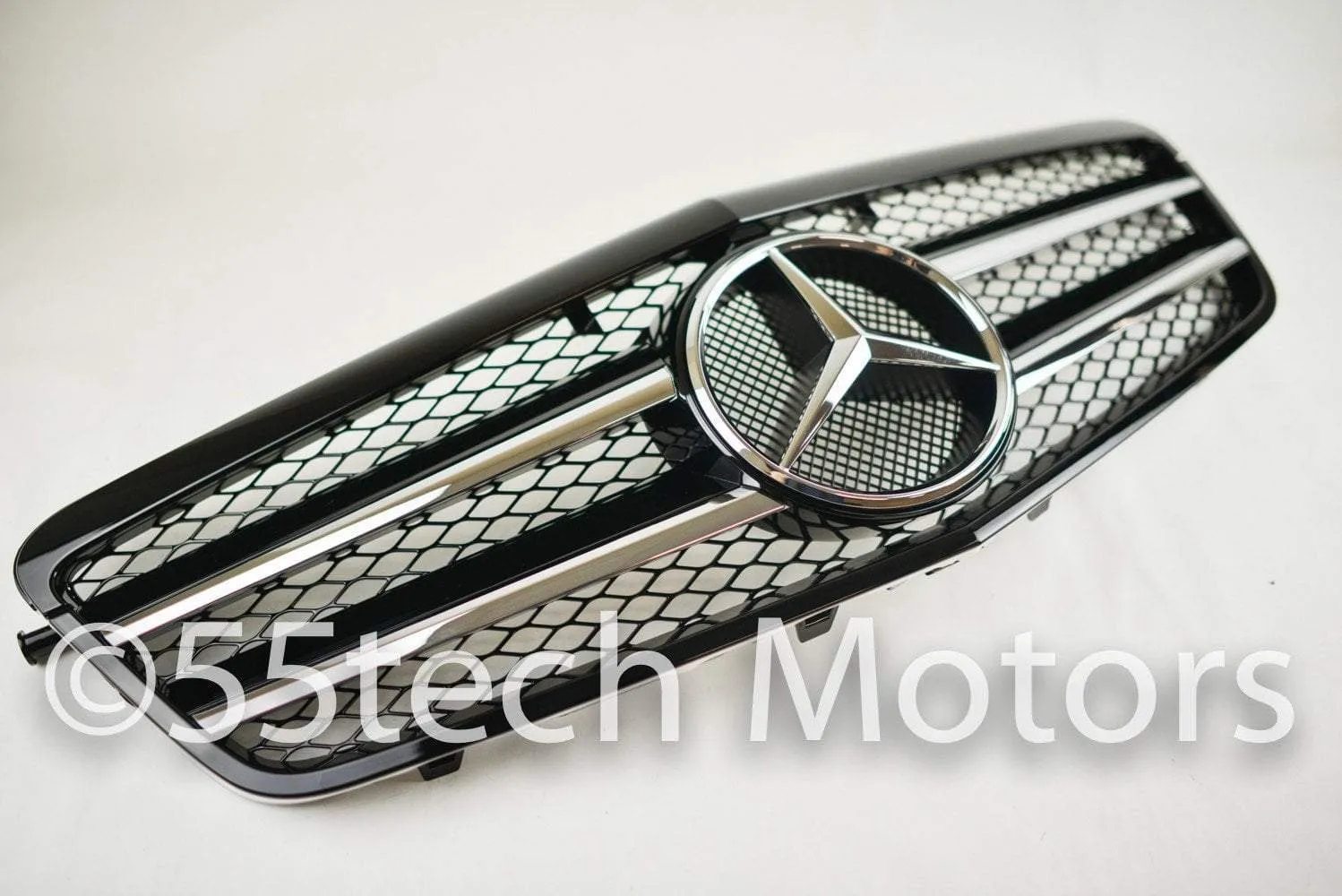 Mercedes Benz W212 E-Class Grille 2 Fin with LED Illuminated Star