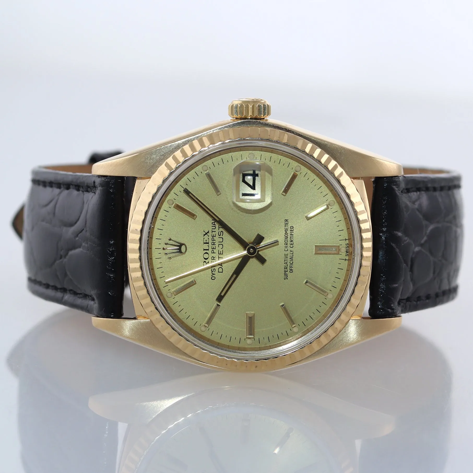 MINT Rolex DateJust 36mm 16018 18K Yellow Gold Champagne Dial Leather Watch