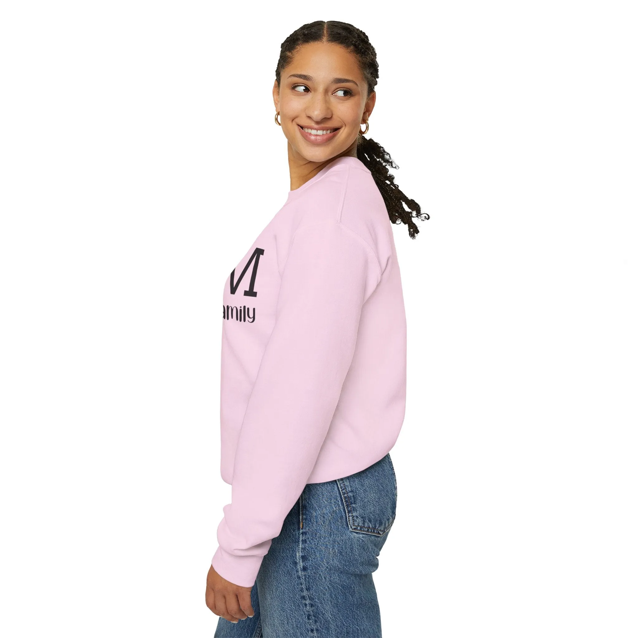 Mom The Heart of The Family Unisex Heavy Blend™ Crewneck Sweatshirt