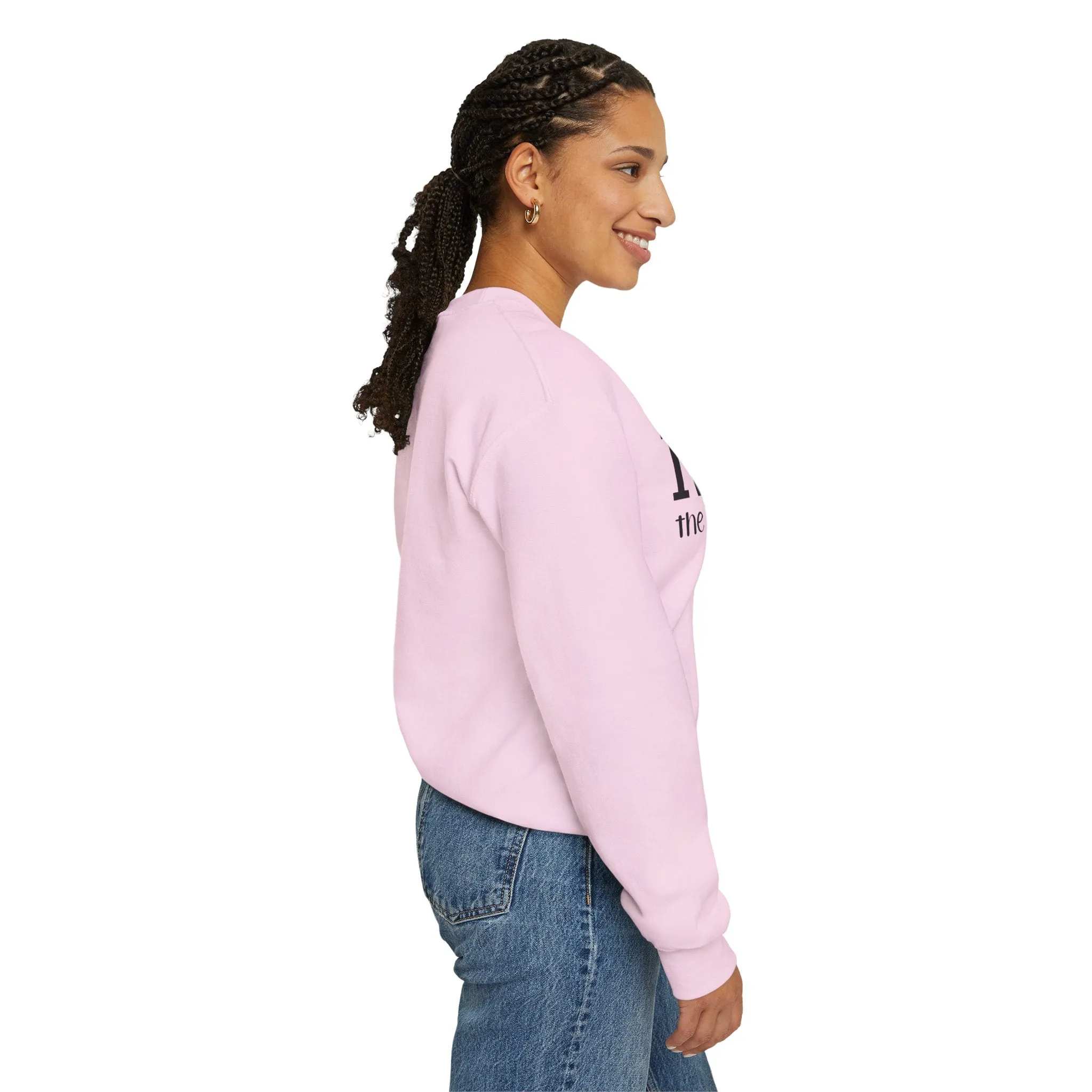 Mom The Heart of The Family Unisex Heavy Blend™ Crewneck Sweatshirt