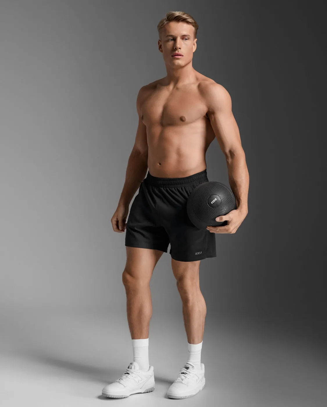 Motion 5.5 Inch Shorts