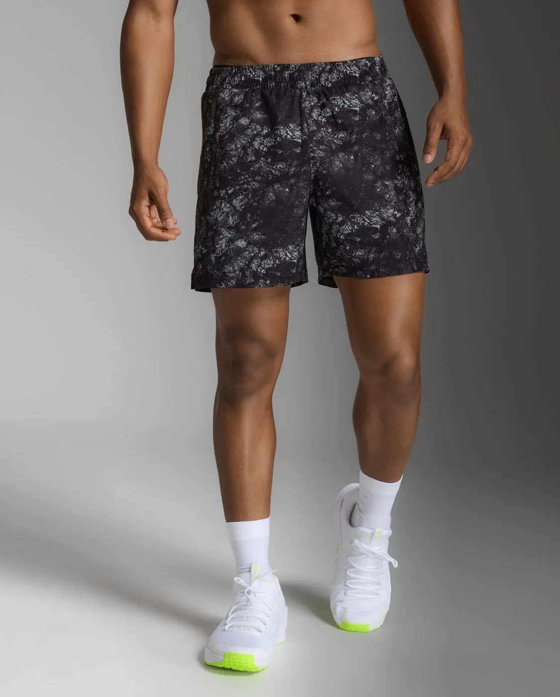 Motion 5.5 Inch Shorts