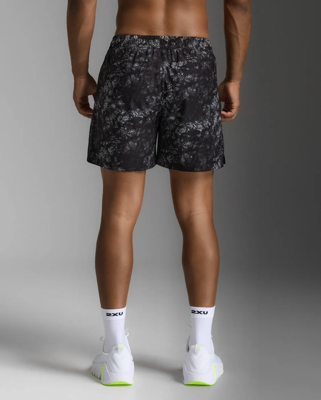 Motion 5.5 Inch Shorts