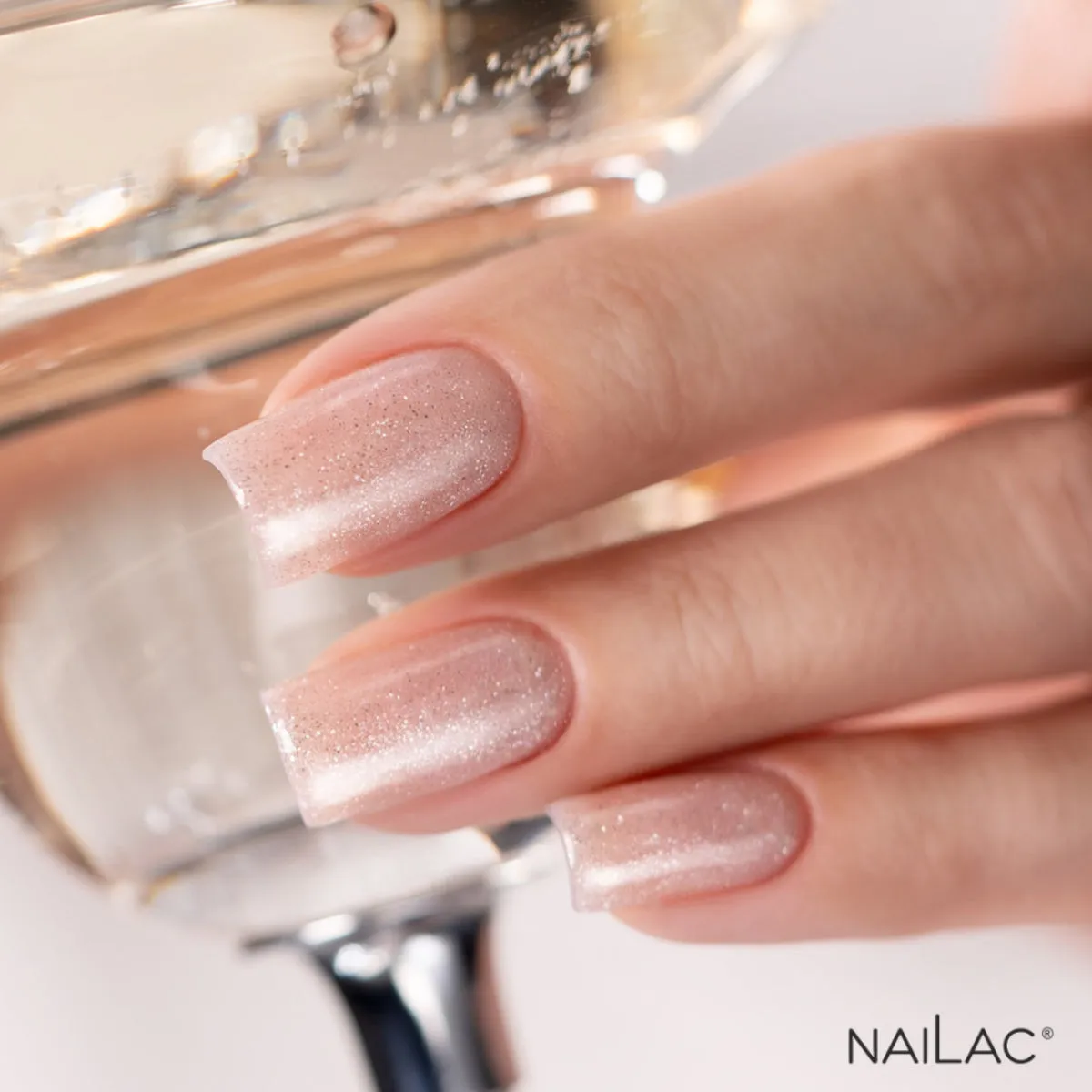 NaiLac Hybrid UV/LED Rubber Base Vintage
