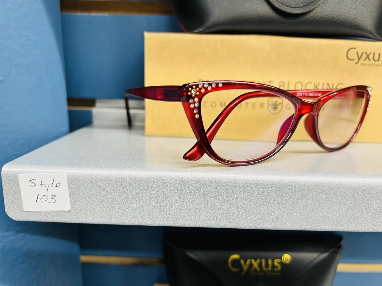 New Cyxus Blue light Blocking Reading Glasses 2091 Red  1.00, includes case, cleaning cloth & original box, #103