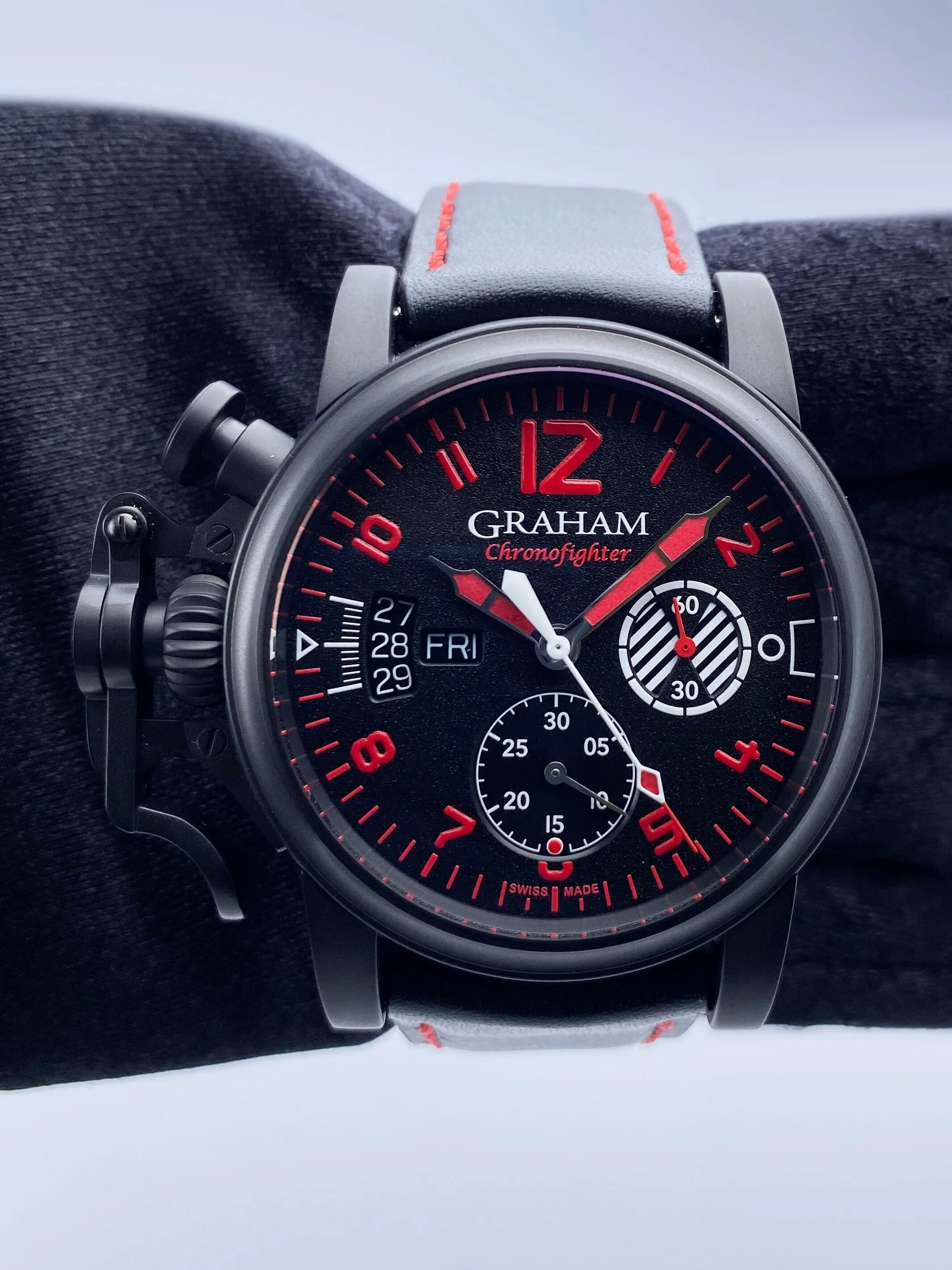 New Graham Chronofighter Vintage Aviator "DLC Red Limited Edition" Watch Box Papers