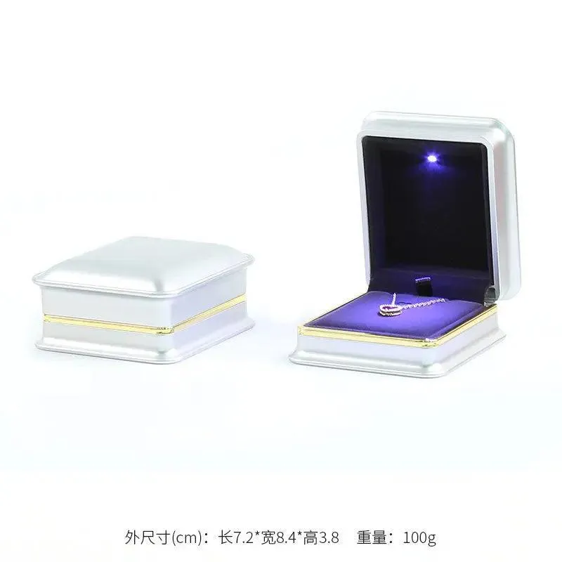 New Silver Red Champagne Gold Luxury Necklace Box with LED Light
