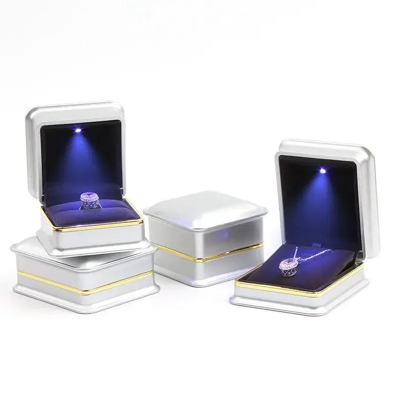 New Silver Red Champagne Gold Luxury Necklace Box with LED Light