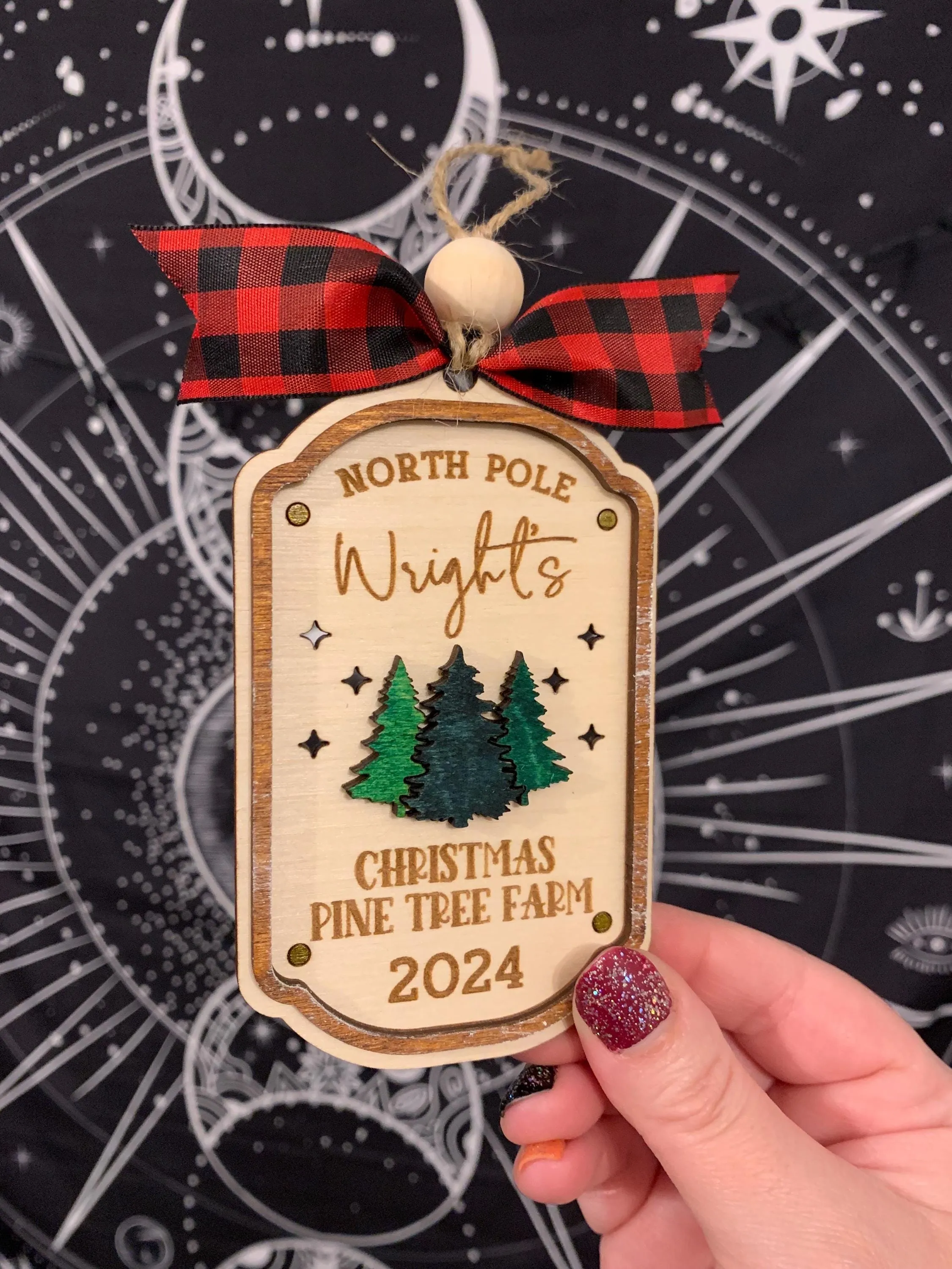 North Pole Christmas Pine Tree Farm Family Name Christmas Ornament - Personalizable Quick Cut File For Glowforge Lasers - Digital SVG File