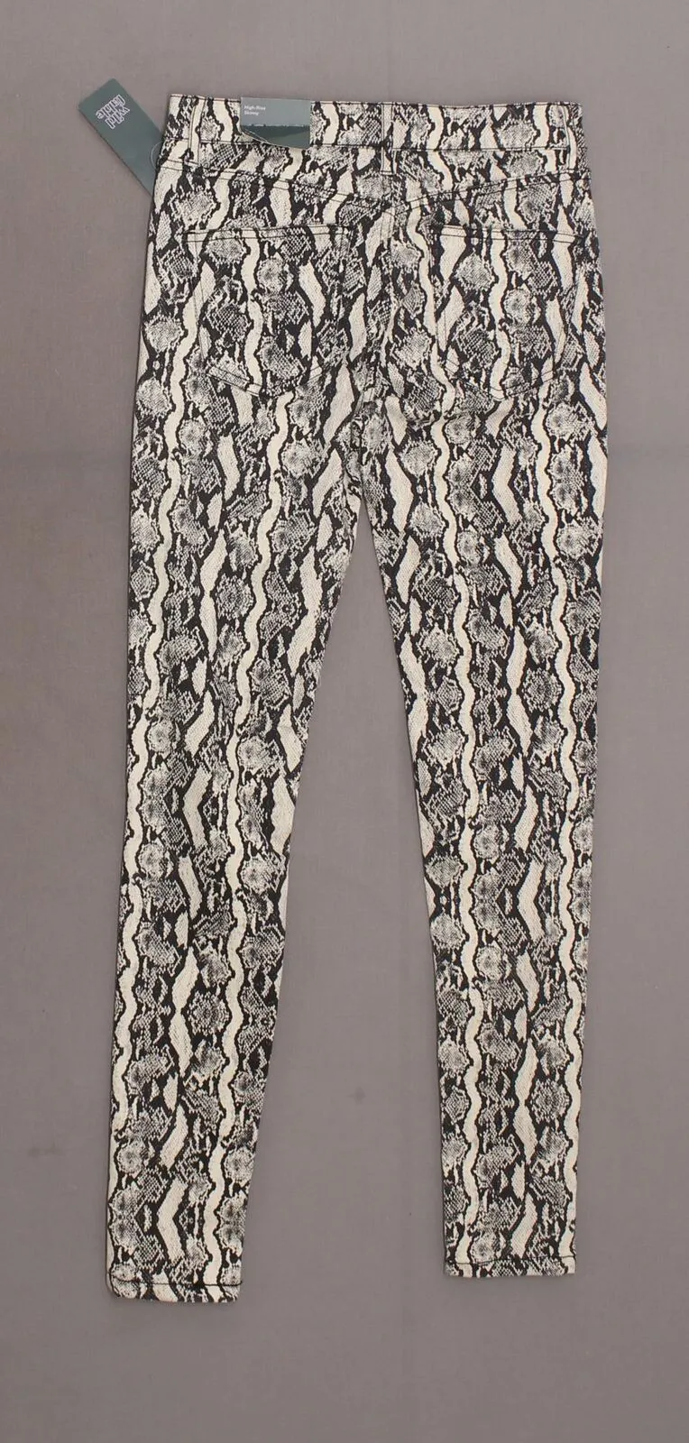 NWT Wild Fable Women's Animal Print High-Rise Skinny Jeans. 19WF PT107 00