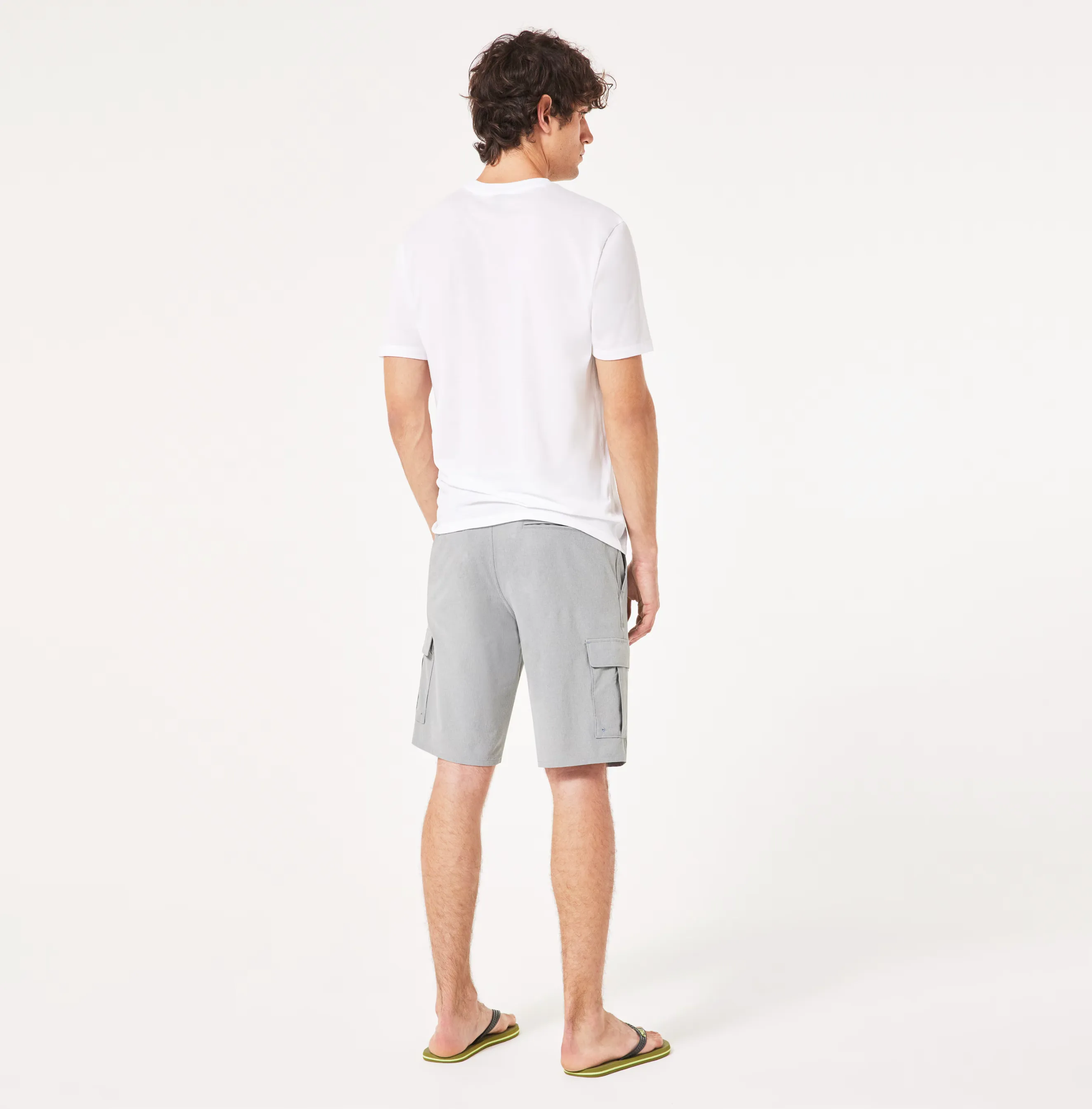 Oakley B1B Cargo Hybrid Short - Cement