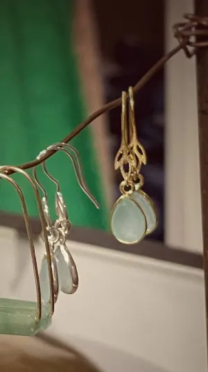Ocean Blue Iris Ear-Ring
