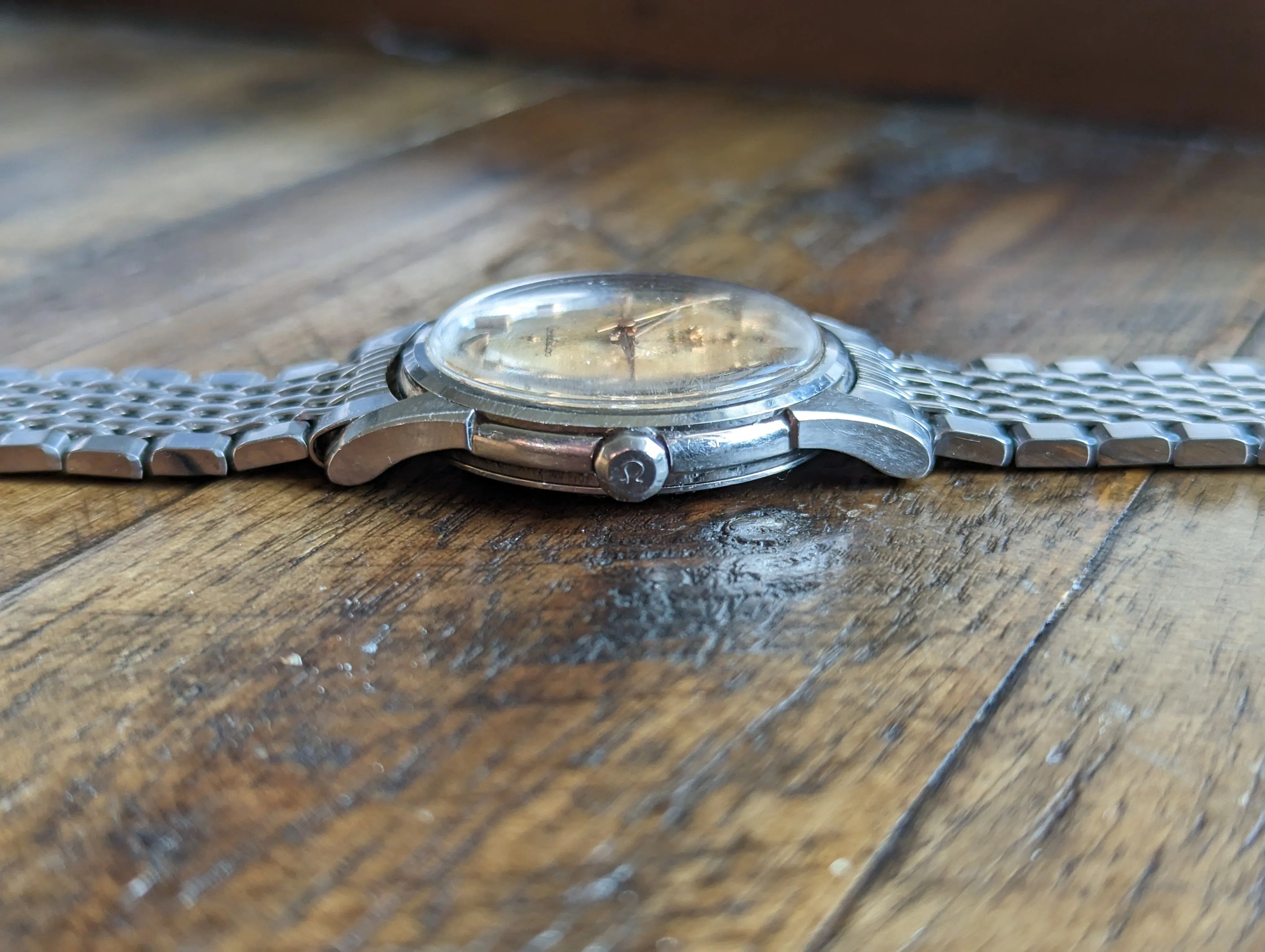 Omega Constellation 14393 w/ unpolished case