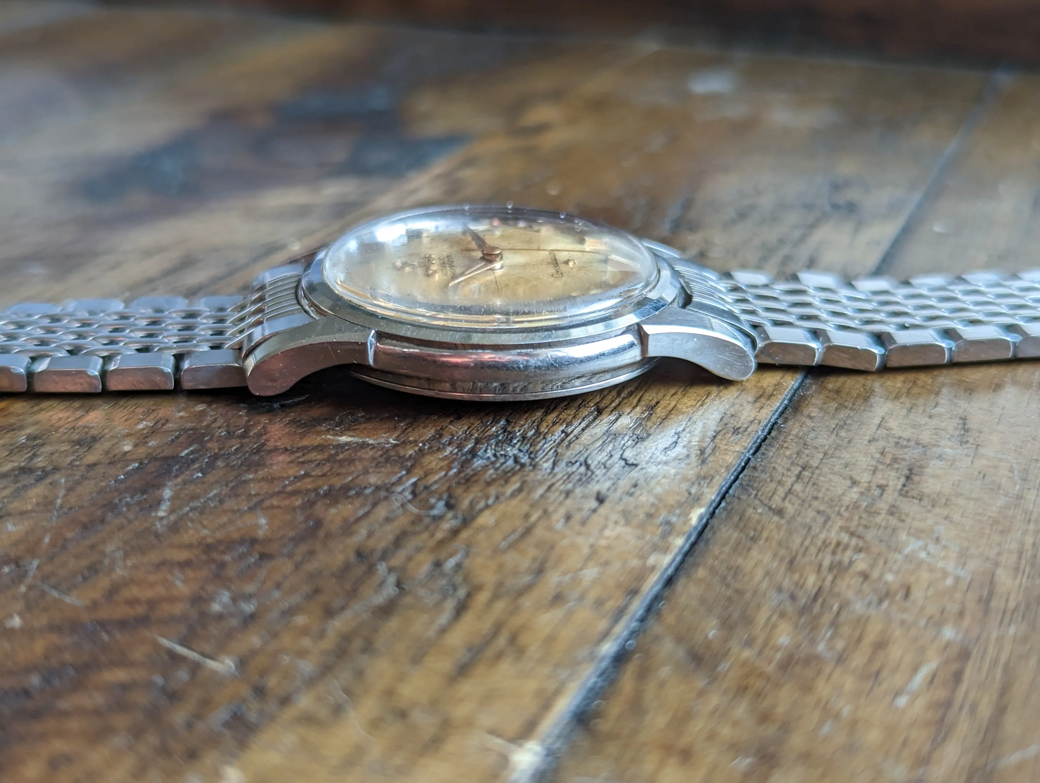 Omega Constellation 14393 w/ unpolished case