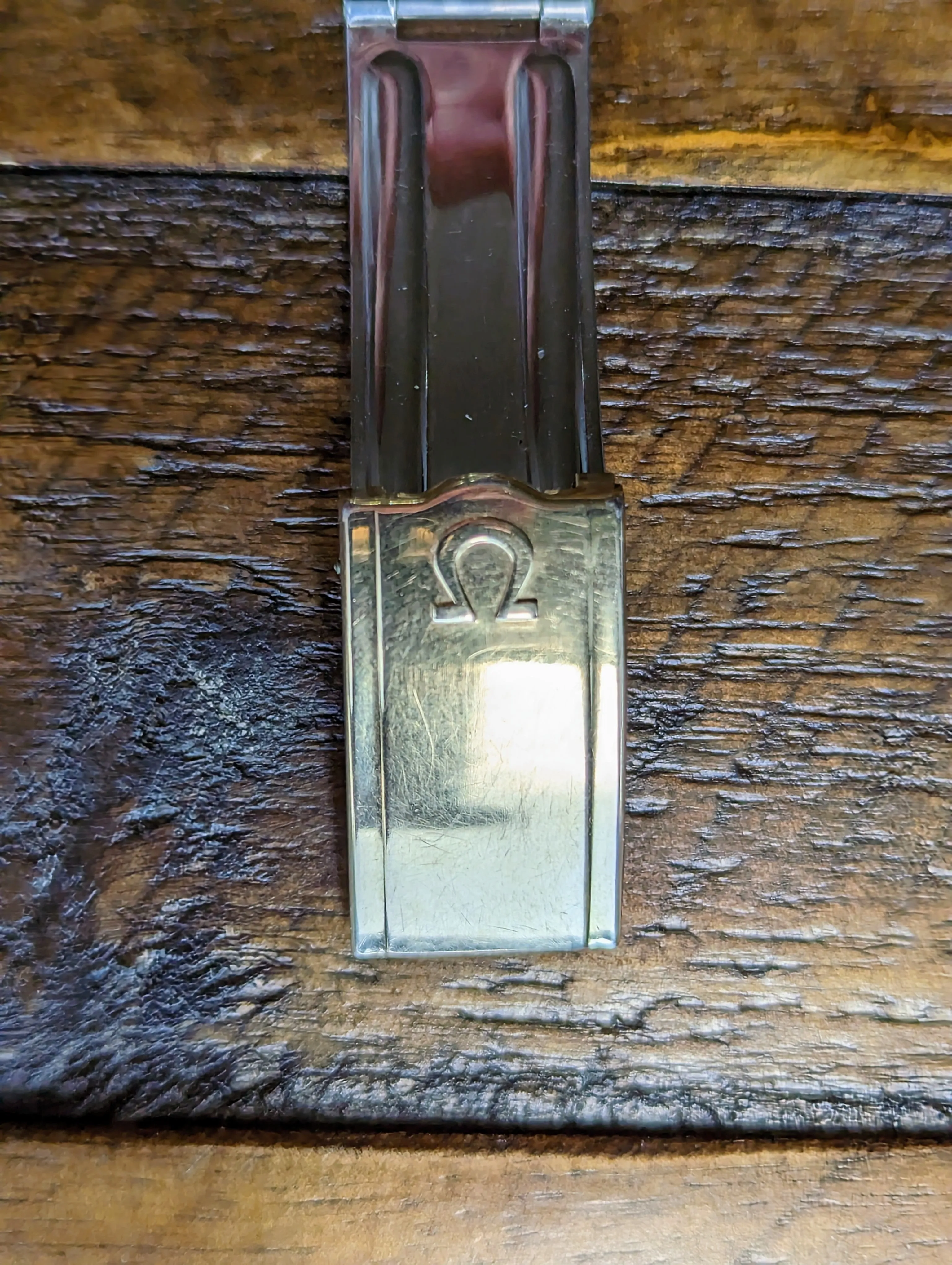 Omega Constellation 167.005 - Unpolished w/ original box, papers and bracelet.
