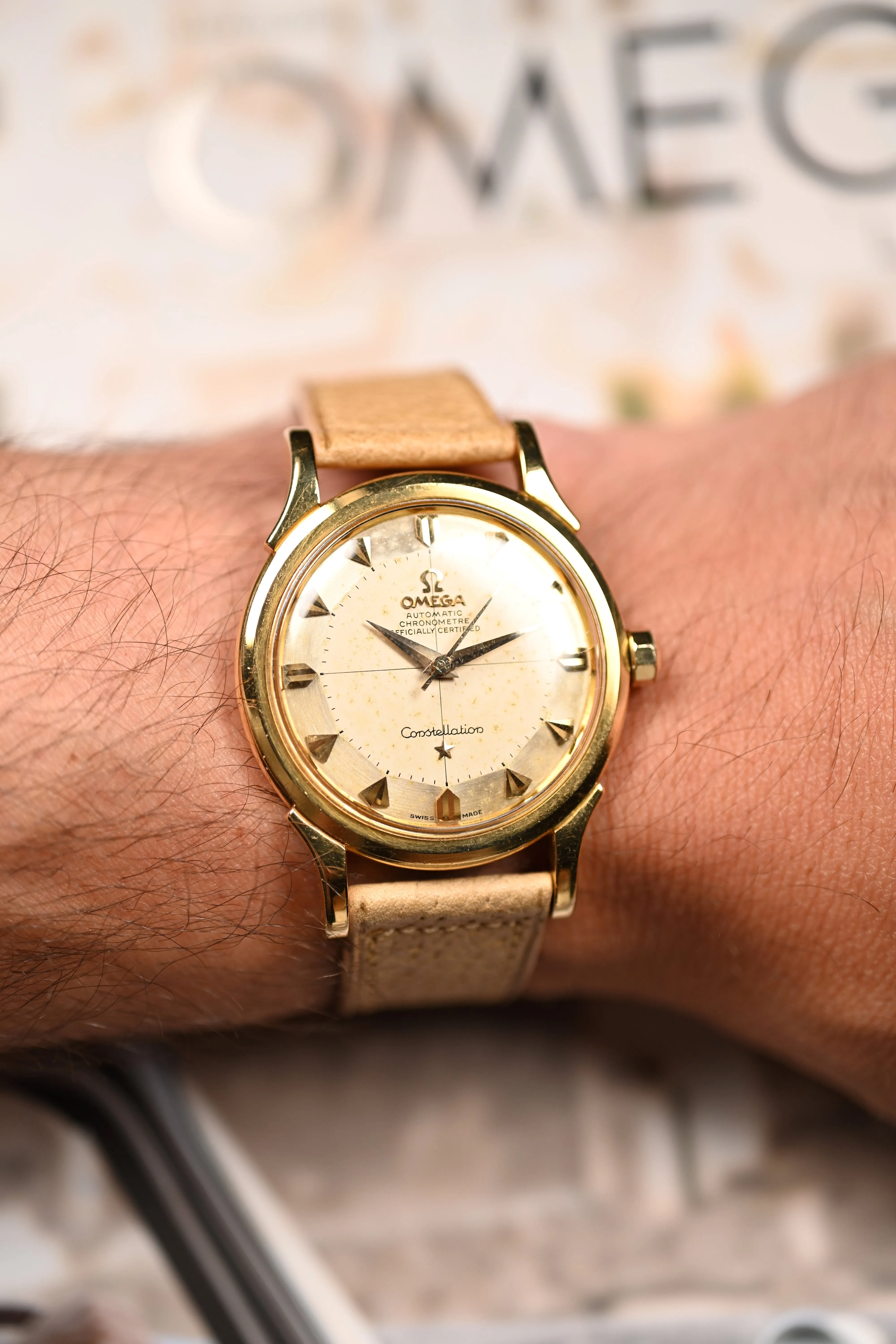 Omega Constellation Piepan - Arrowhead - 18kt Gold