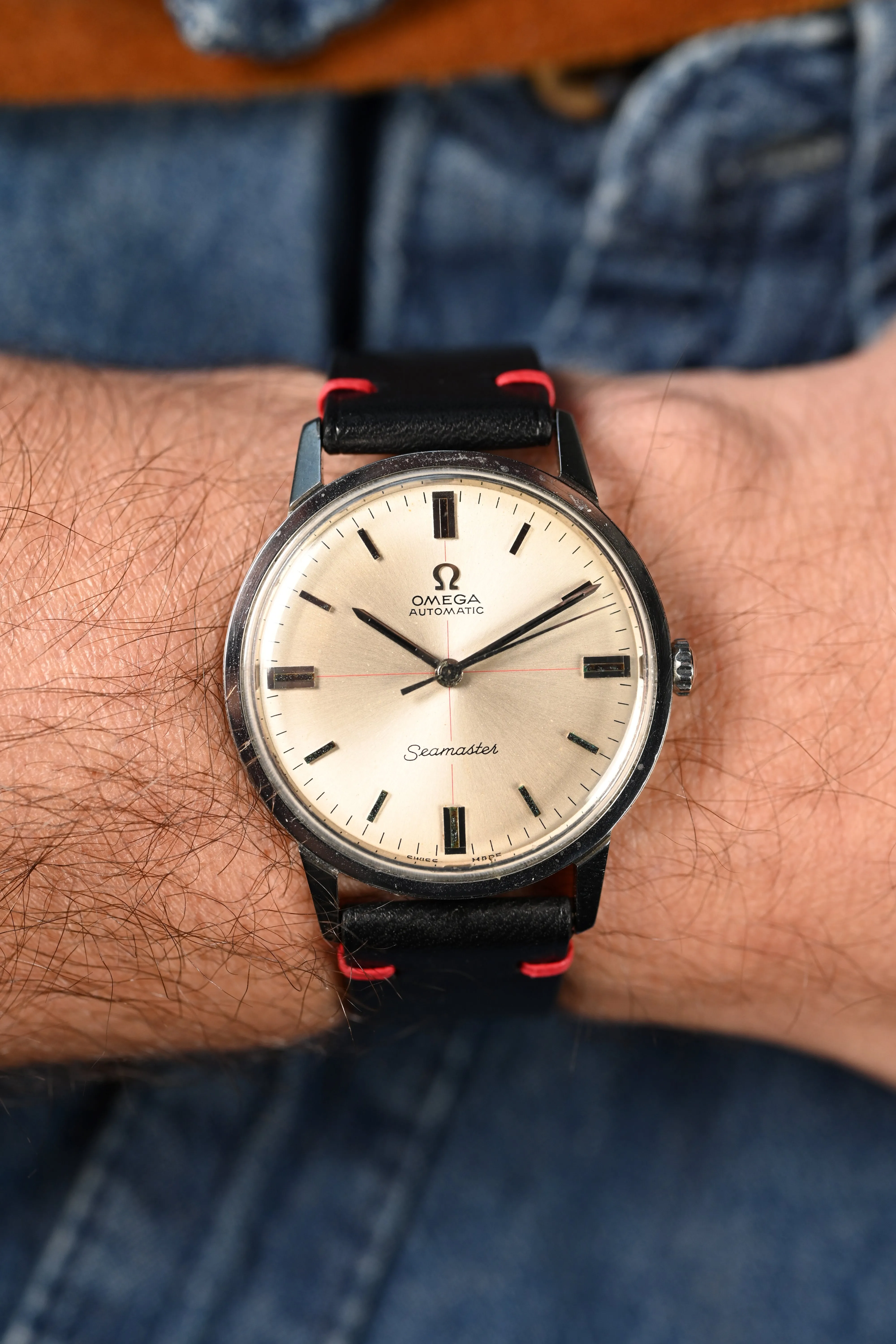 Omega Seamaster 165.002 - Red Crosshair