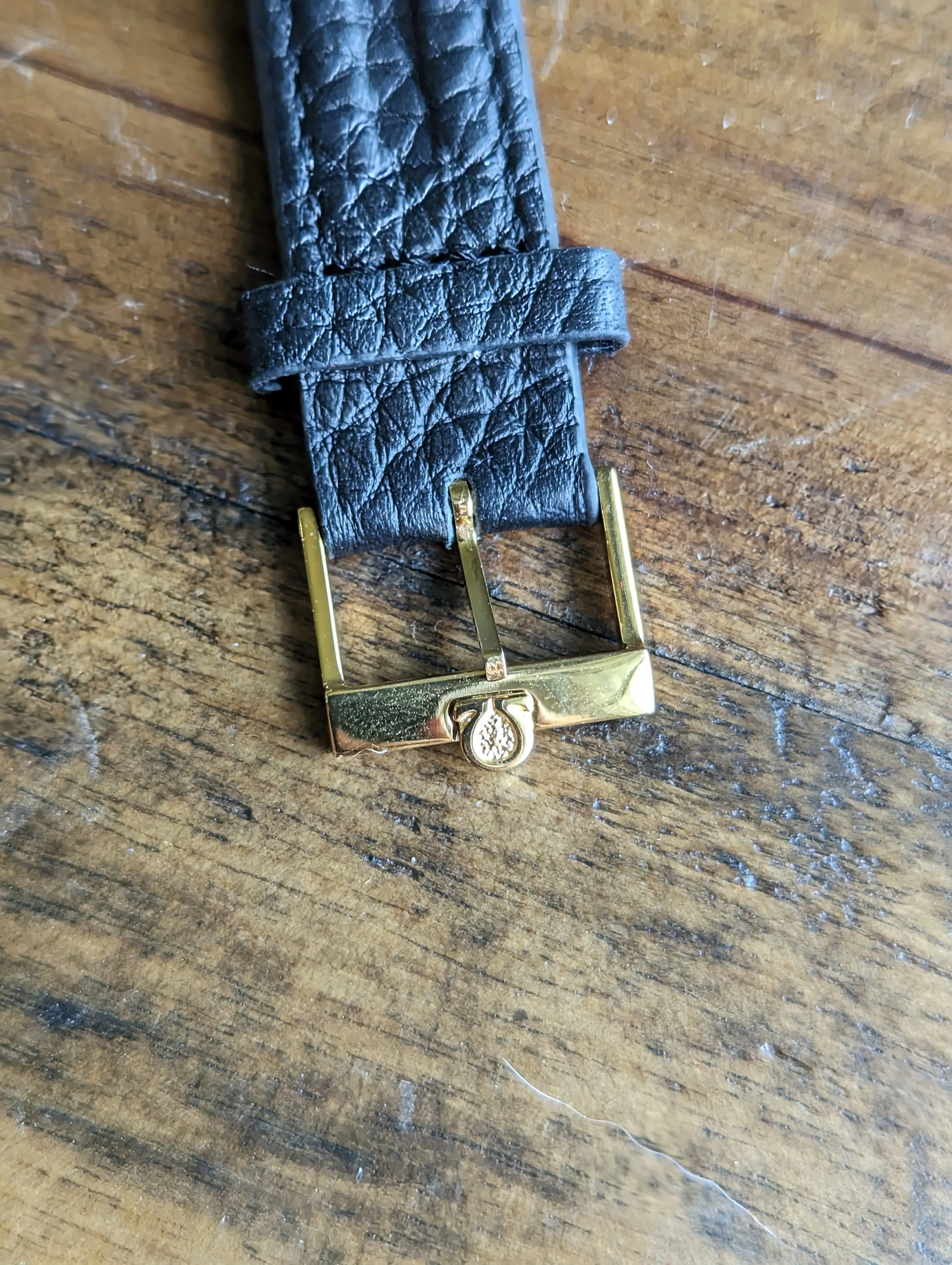 Omega Seamaster Deville - 14kt Gold w/ original buckle.
