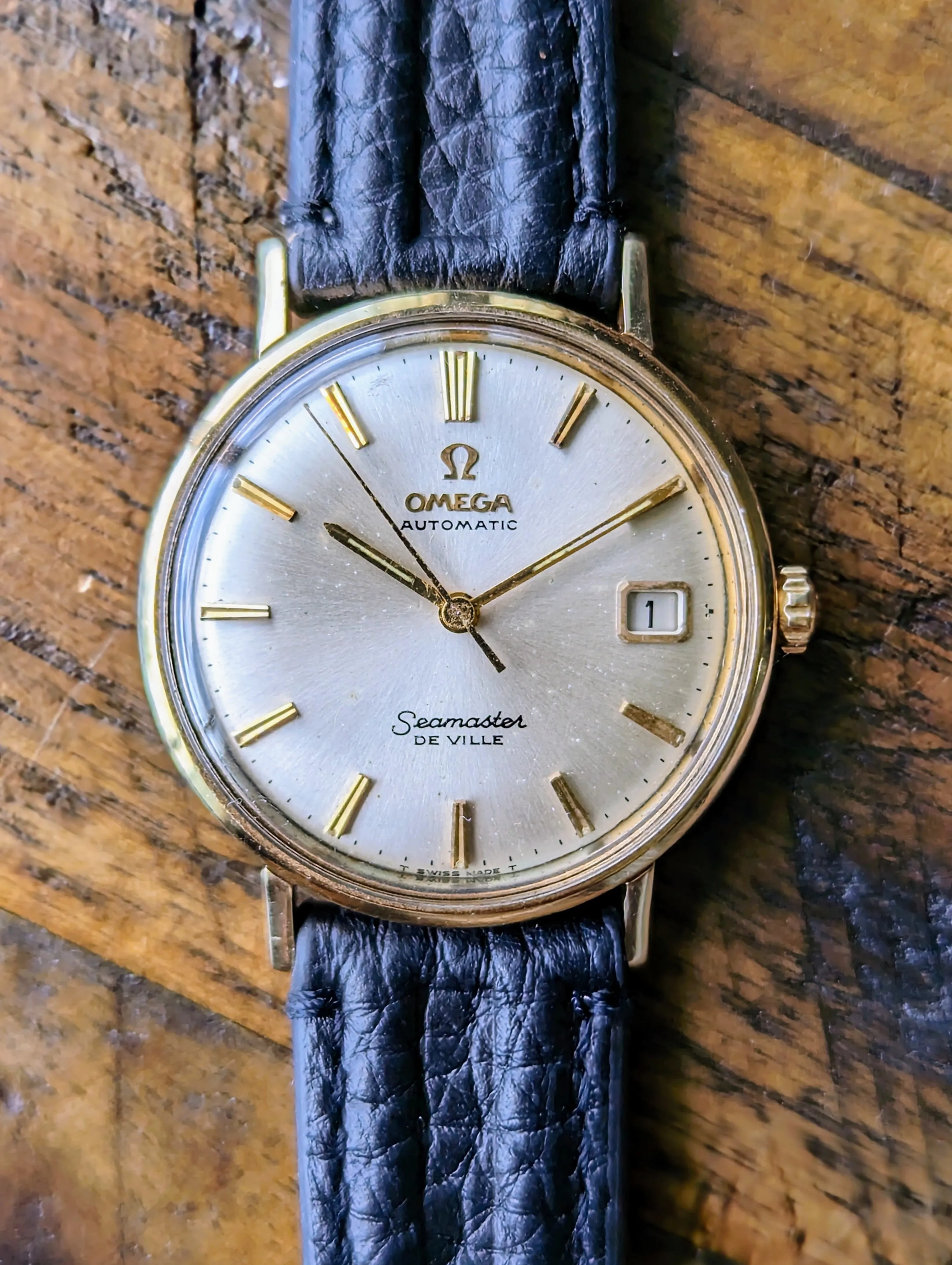 Omega Seamaster Deville - 14kt Gold w/ original buckle.