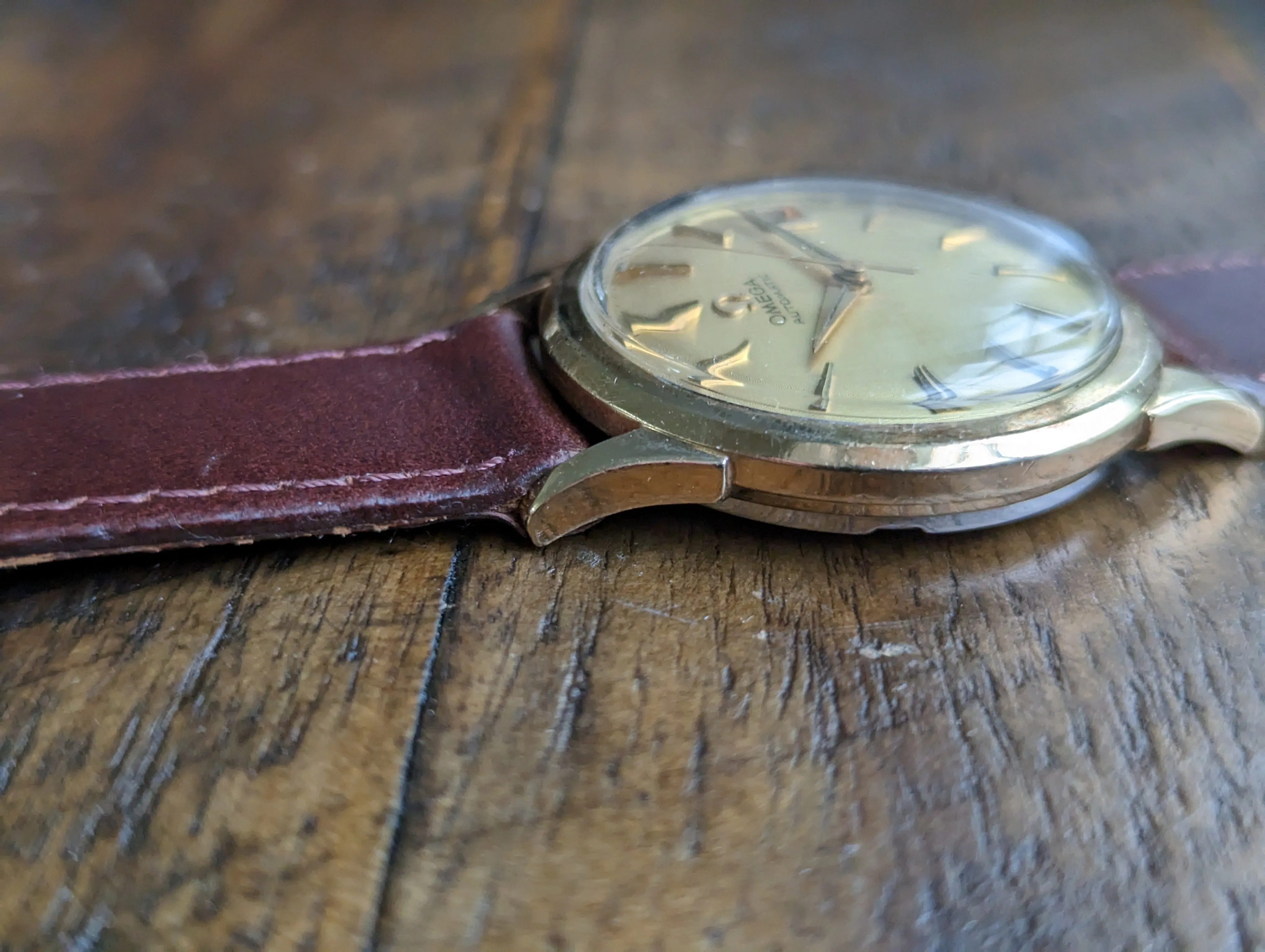 Omega Seamaster Linen