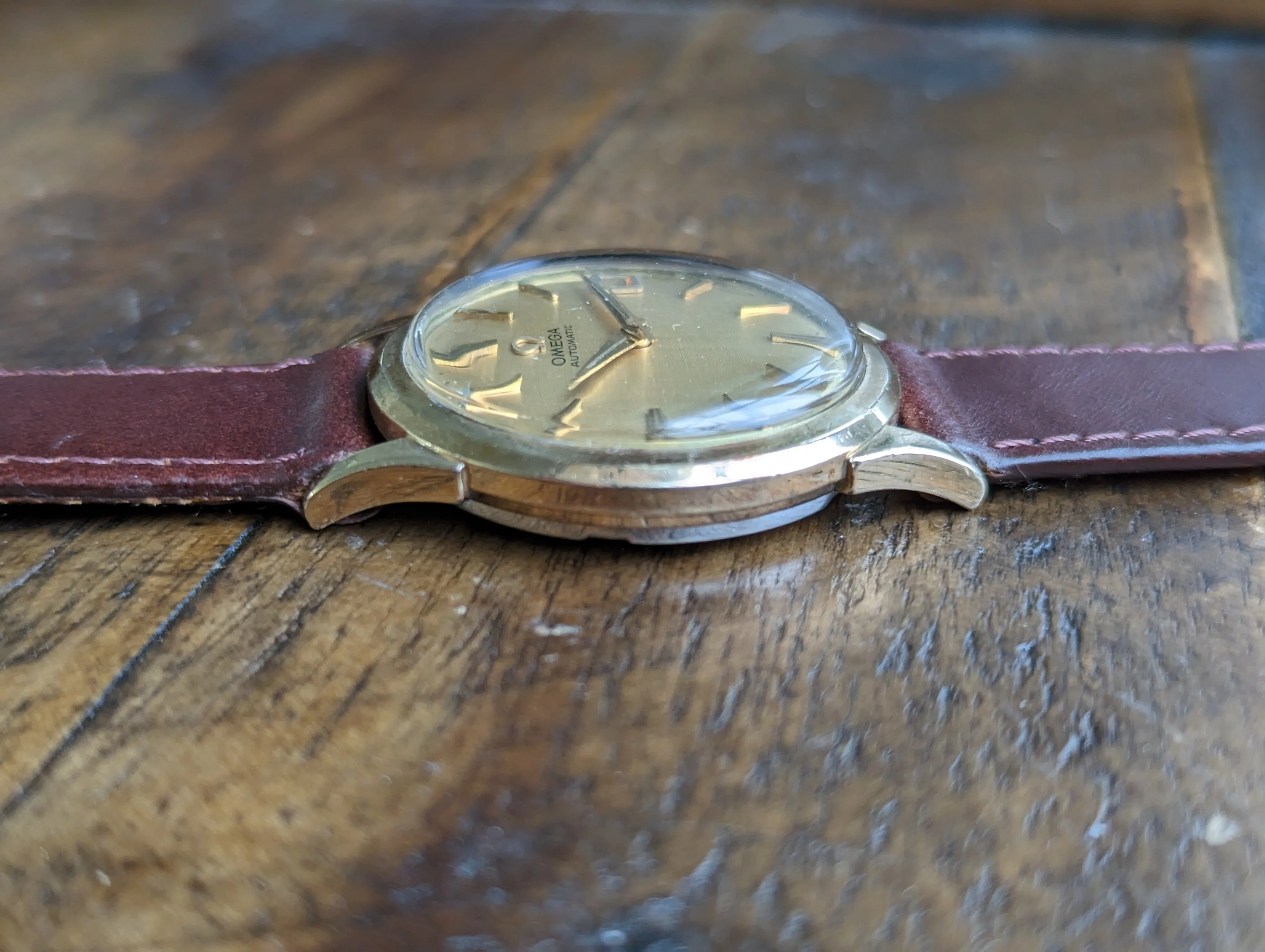 Omega Seamaster Linen