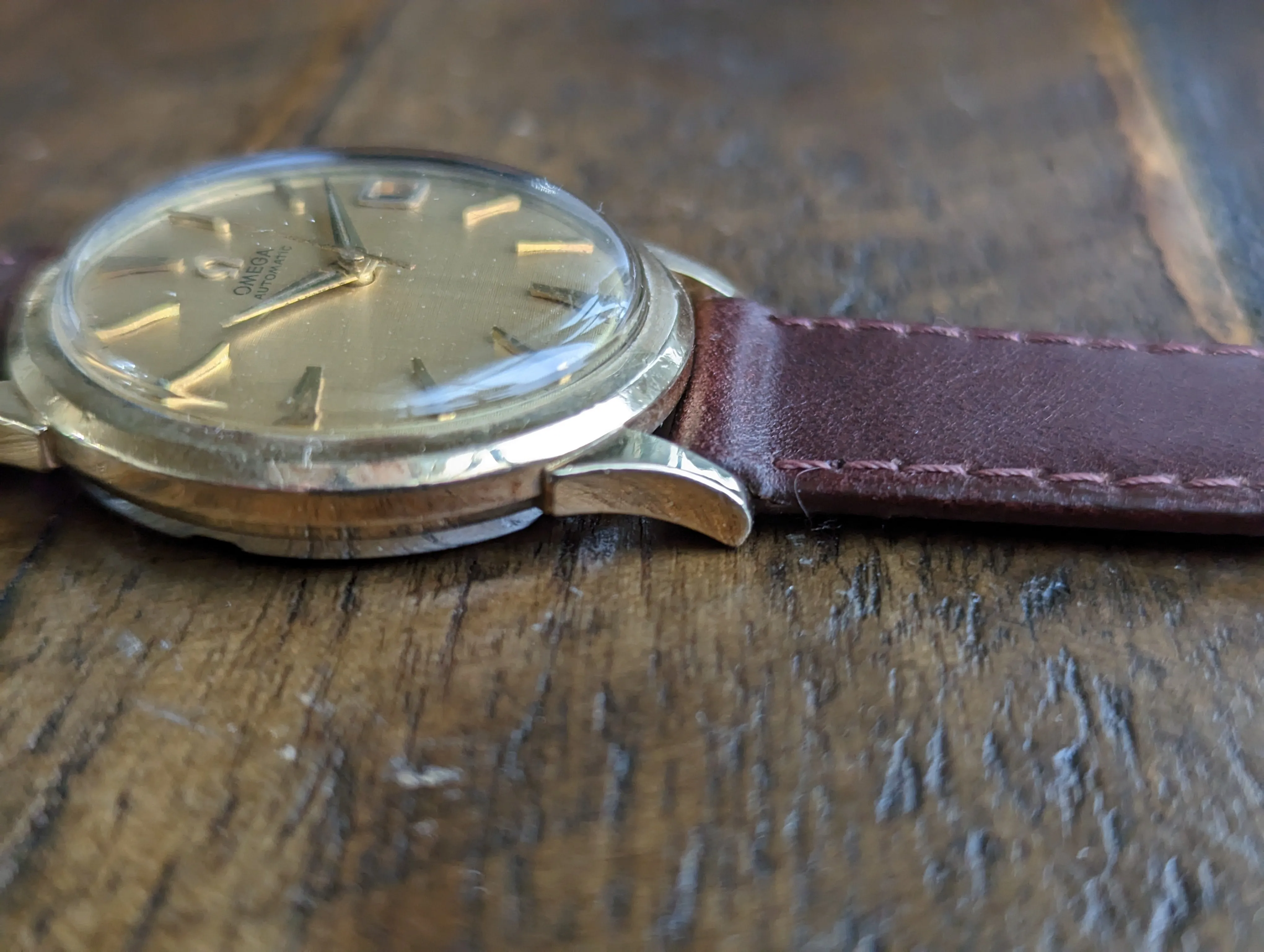 Omega Seamaster Linen