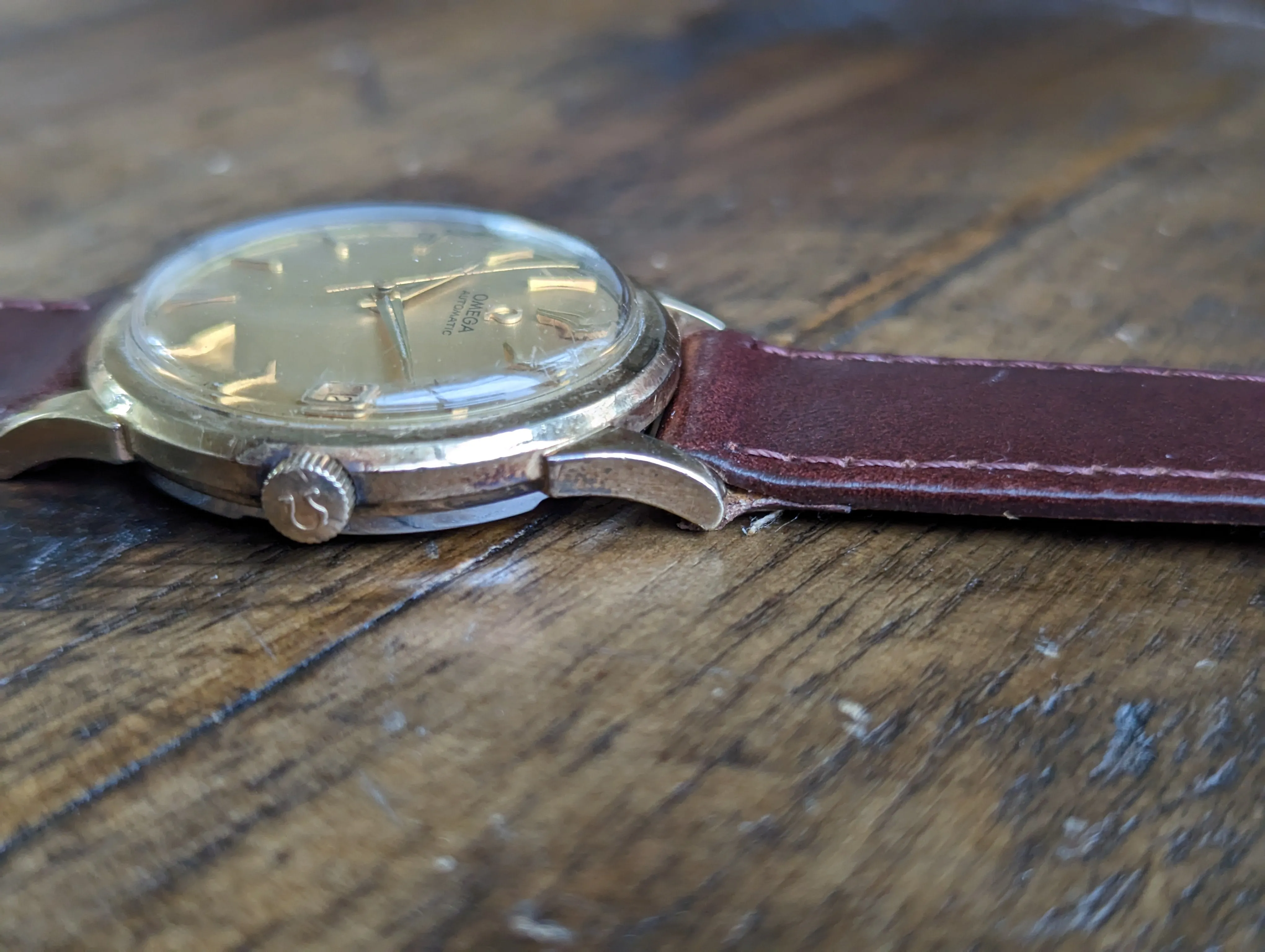 Omega Seamaster Linen