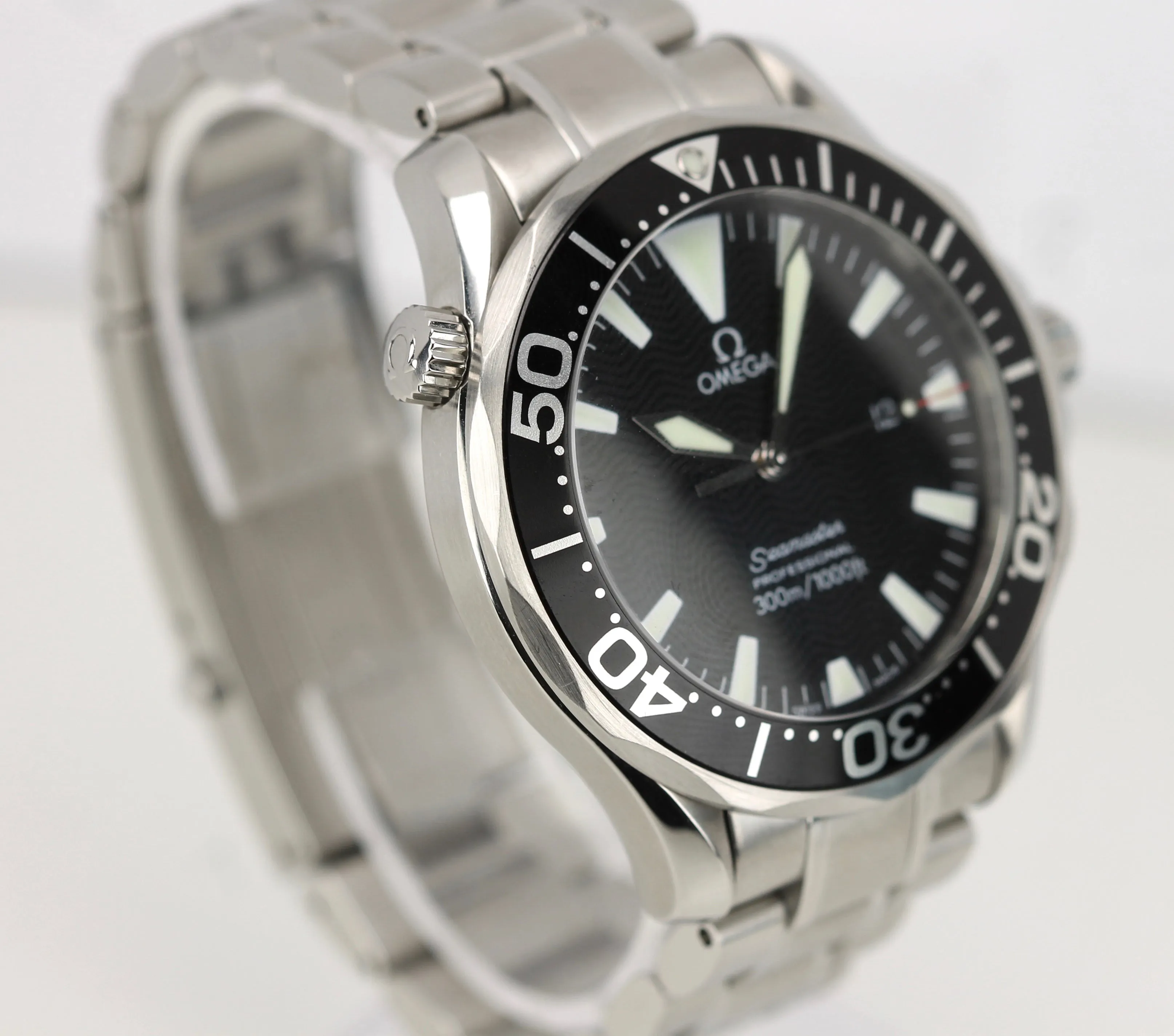 Omega Seamaster Professional Sword Hands Black 300M 2264.50 41mm Quartz Watch
