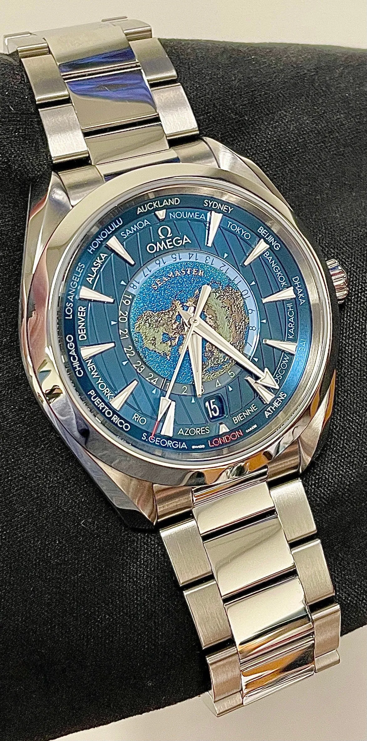 Omega Seamaster Worldtimer Aqua Terra 43mm Steel Blue 220.10.43.22.03.001 B P