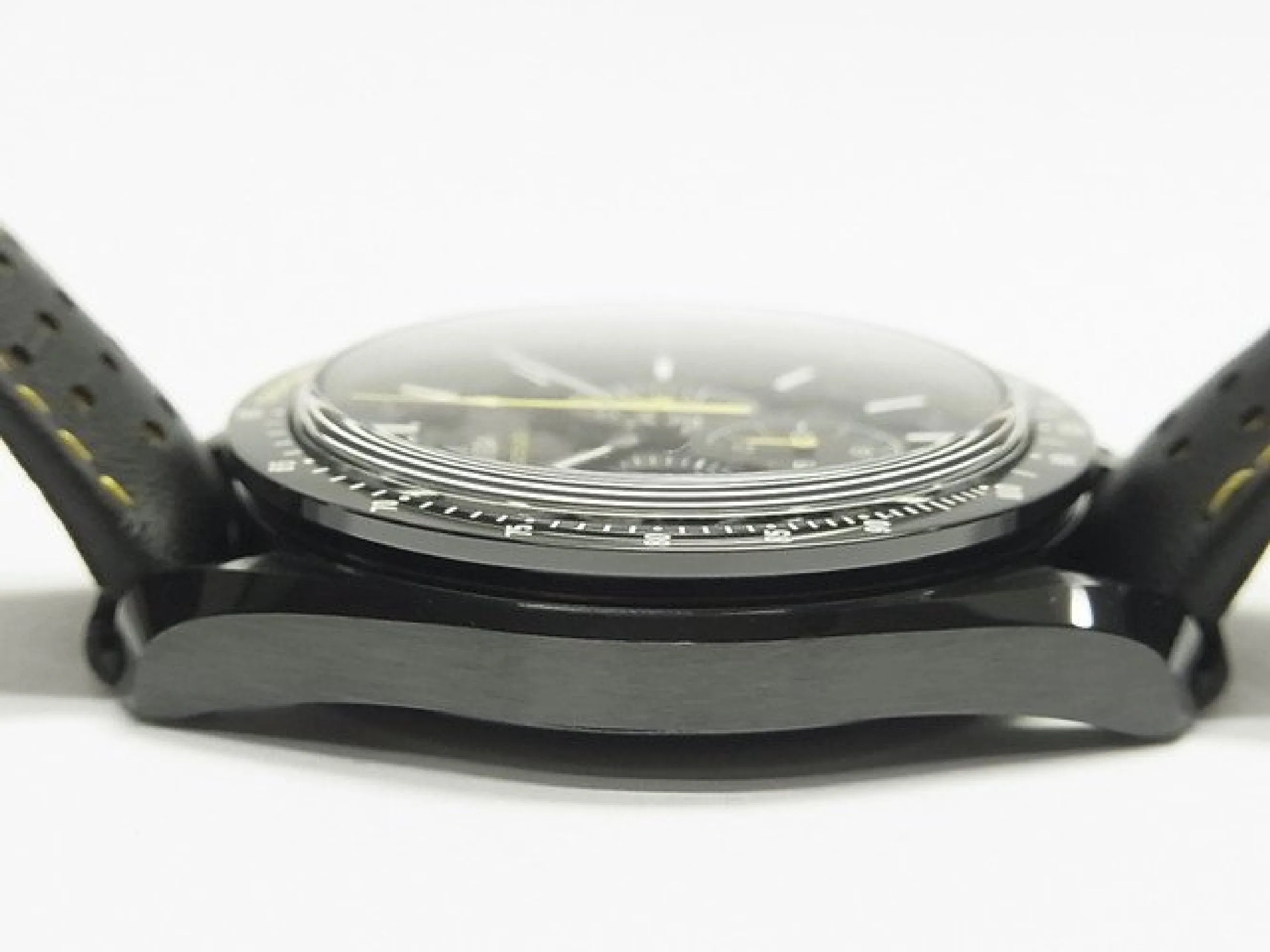 OMEGA Speedmaster dark side of the moon watch Apollo 8 44.25 MM 311.92.44.30.01.001 Mens 179190033