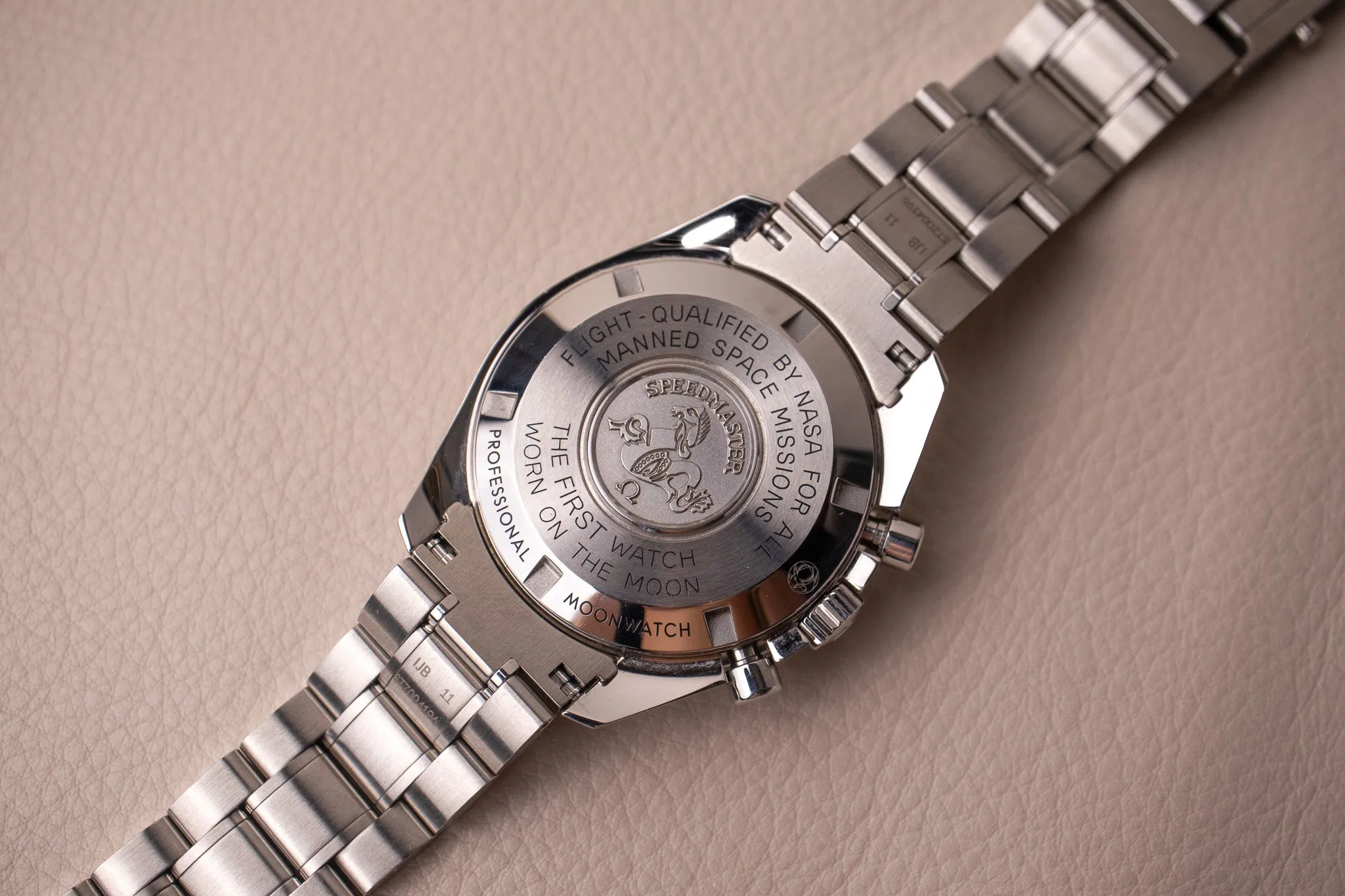 Omega Speedmaster Hesalite 311.30.42.30.01.005
