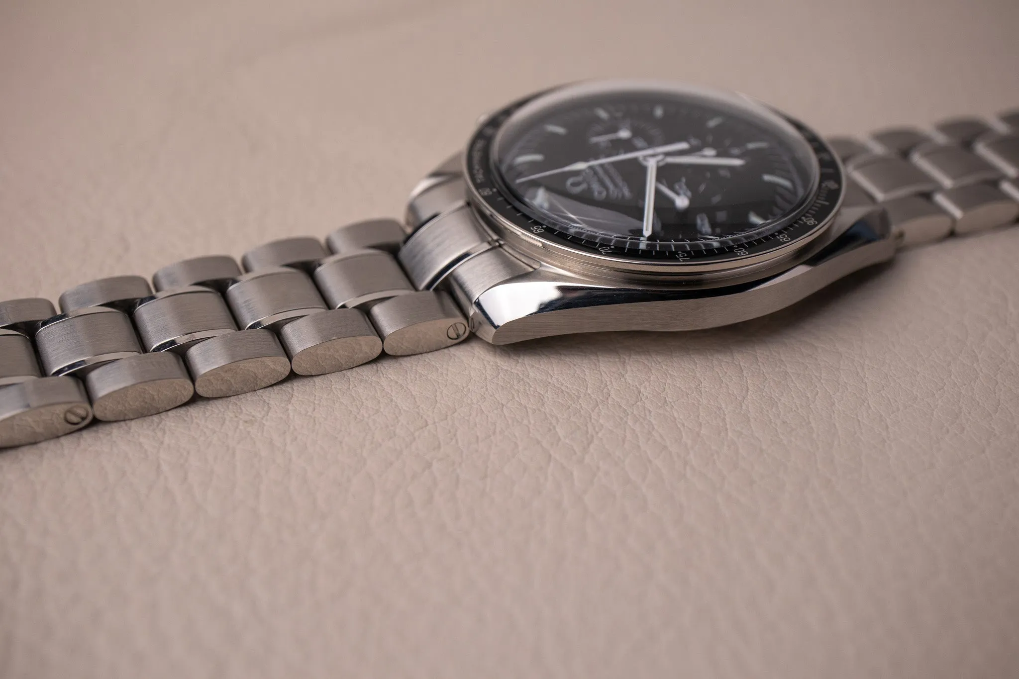 Omega Speedmaster Hesalite 311.30.42.30.01.005