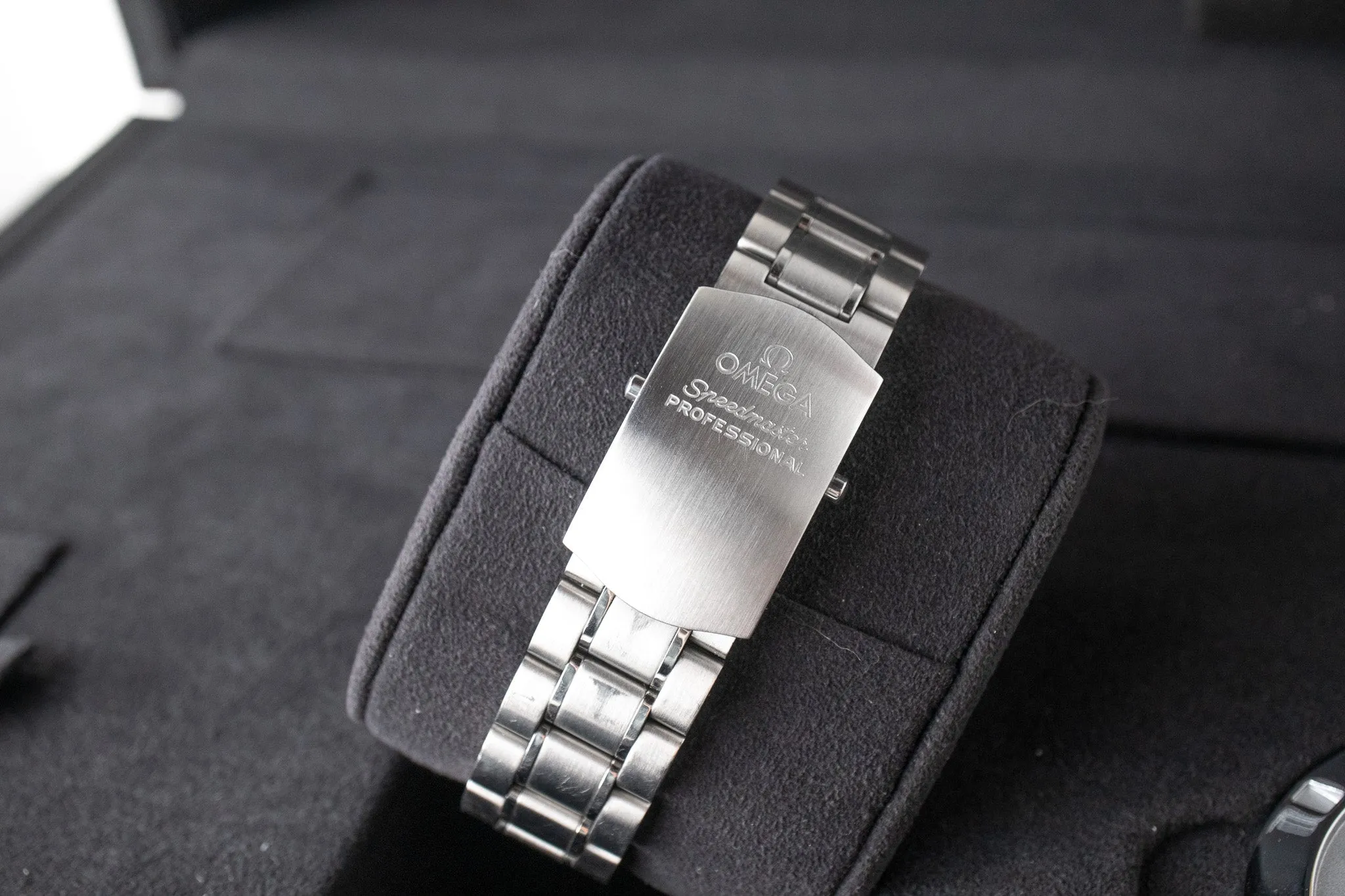 Omega Speedmaster Hesalite 311.30.42.30.01.005