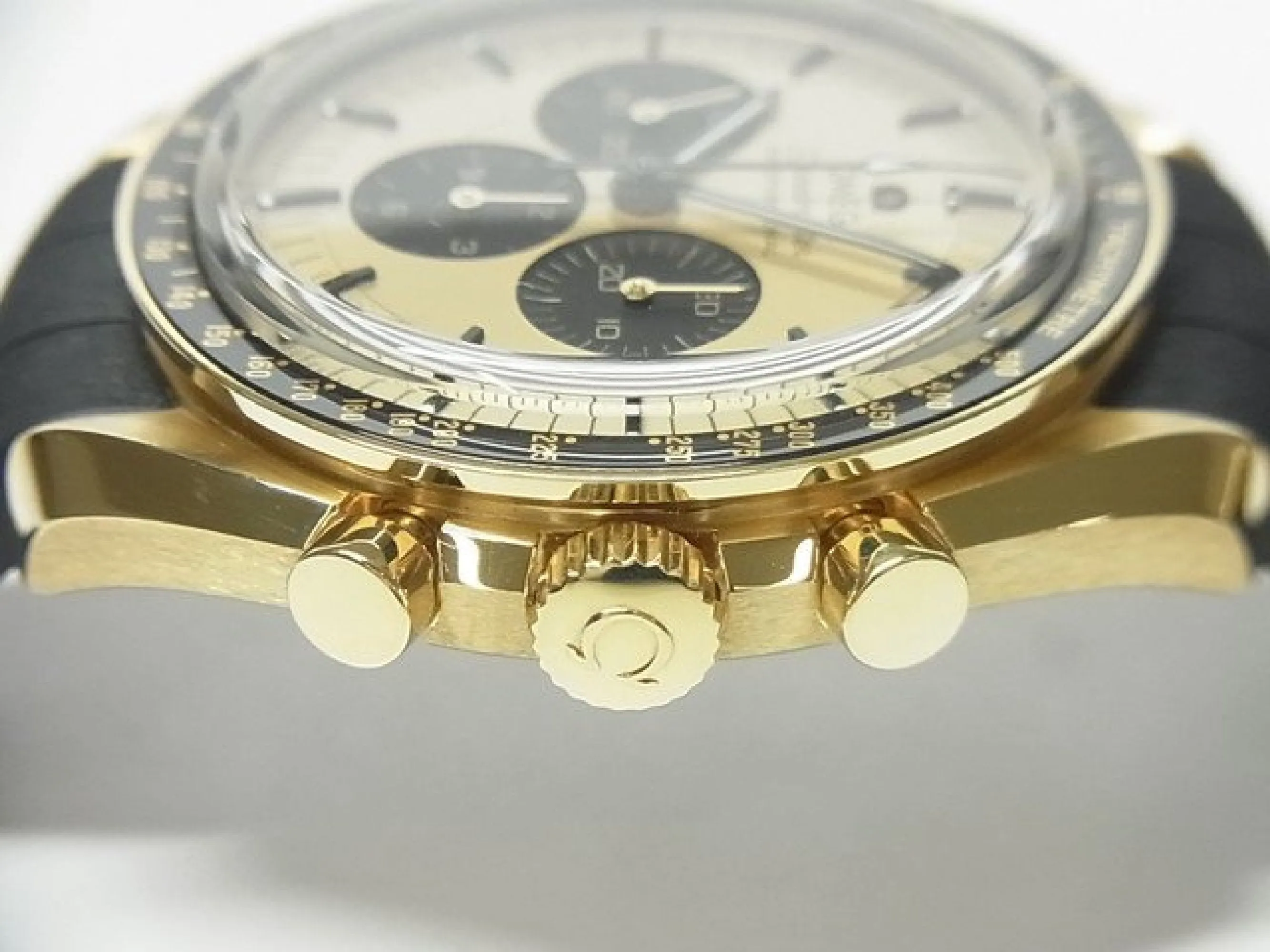 OMEGA Speedmaster moon watch Pro moon Shine™ gold 42 MM Mens 179081720