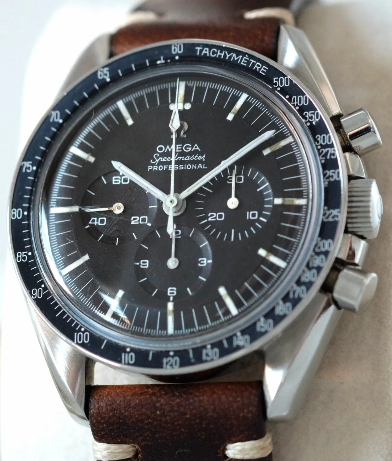 Omega Speedmaster "Chocolate" 145.012