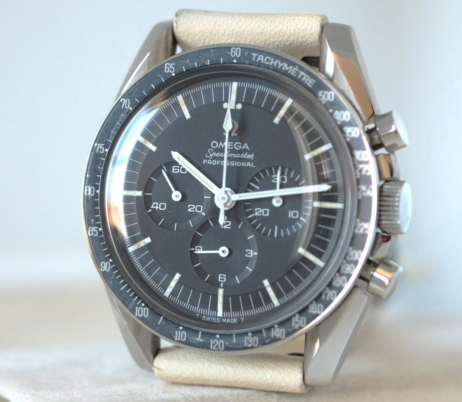 Omega Speedmaster "Grey Ghost" 105.012-66 CB