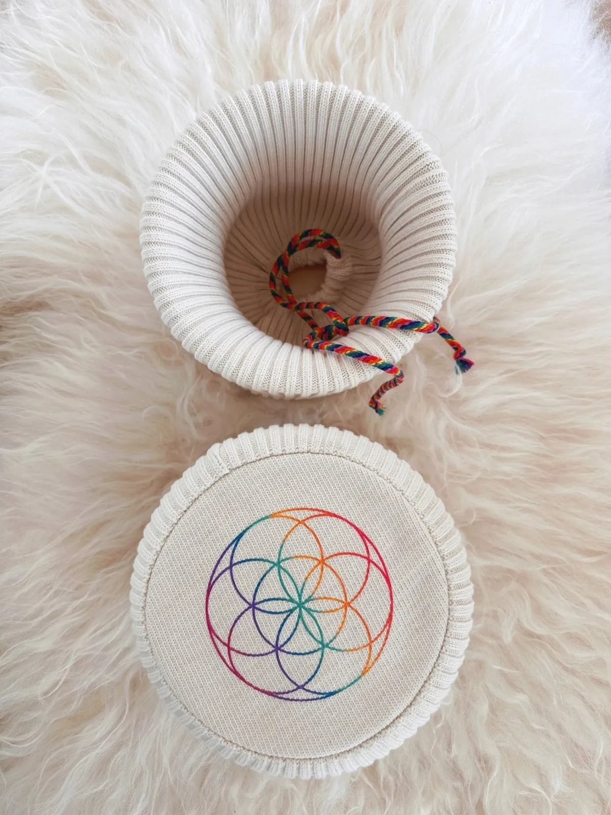 Organic Harmonic Covers for Singing Bowls