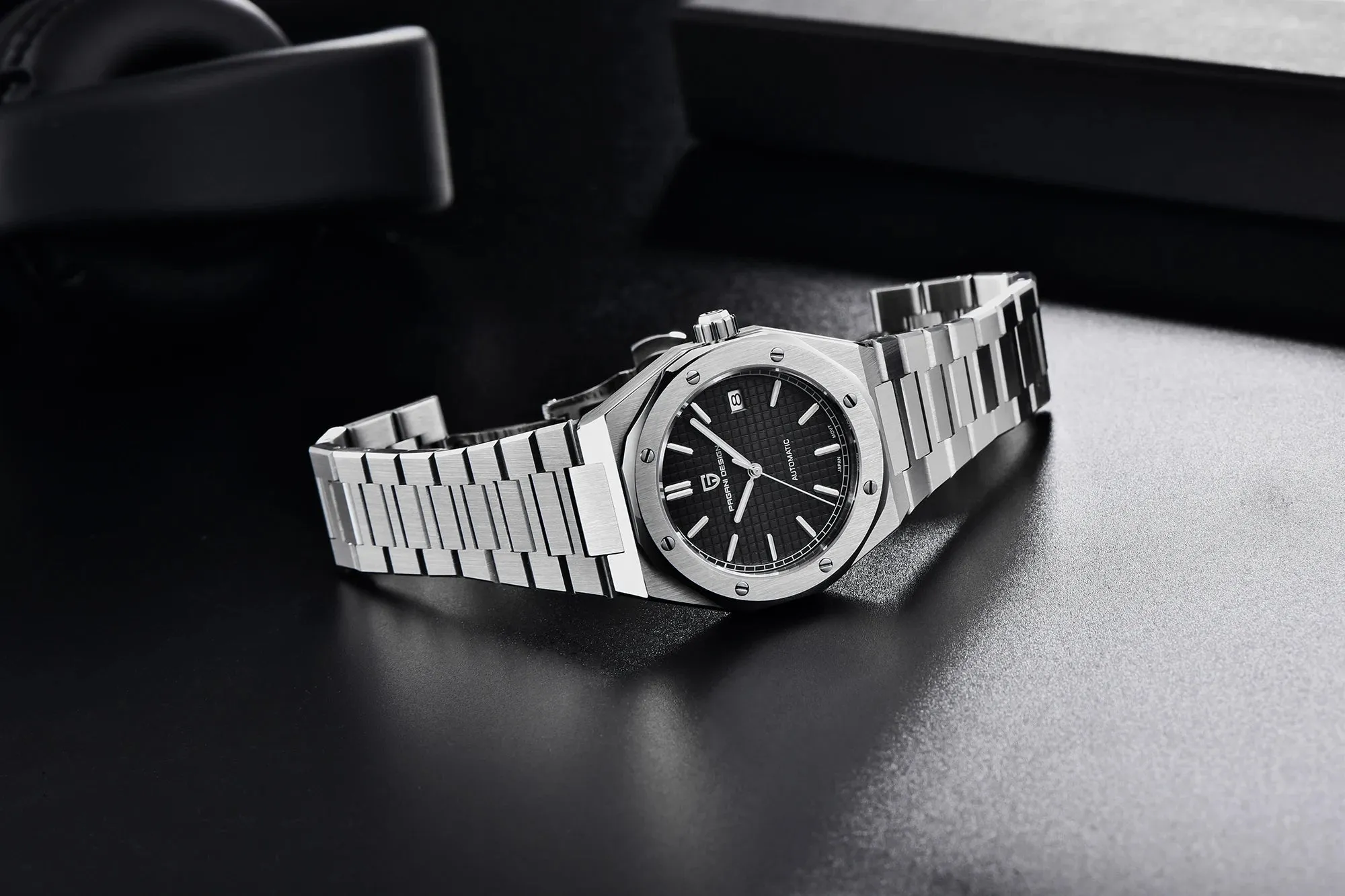 Pagani.16.watch