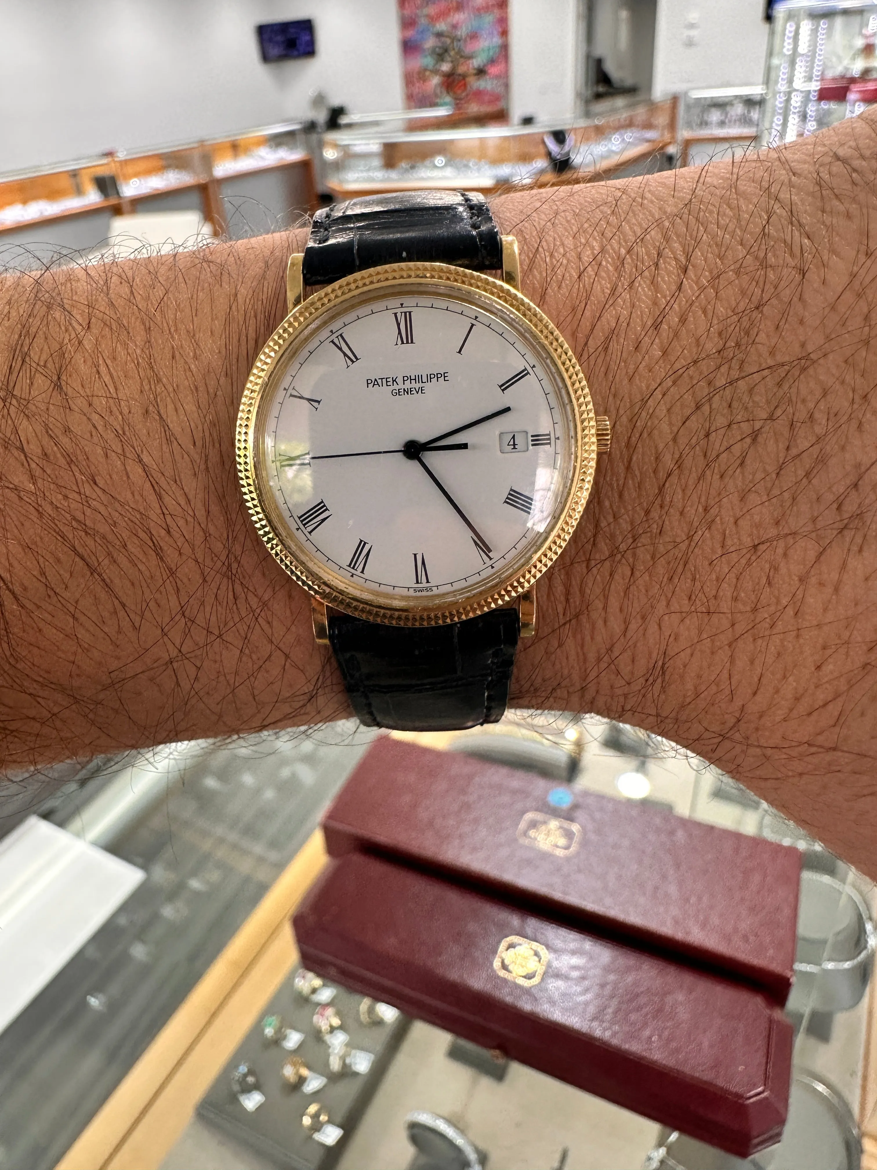 Patek Philippe Calatrava 3944J 18k Yellow Gold Vintage Mint Condition PreOwned
