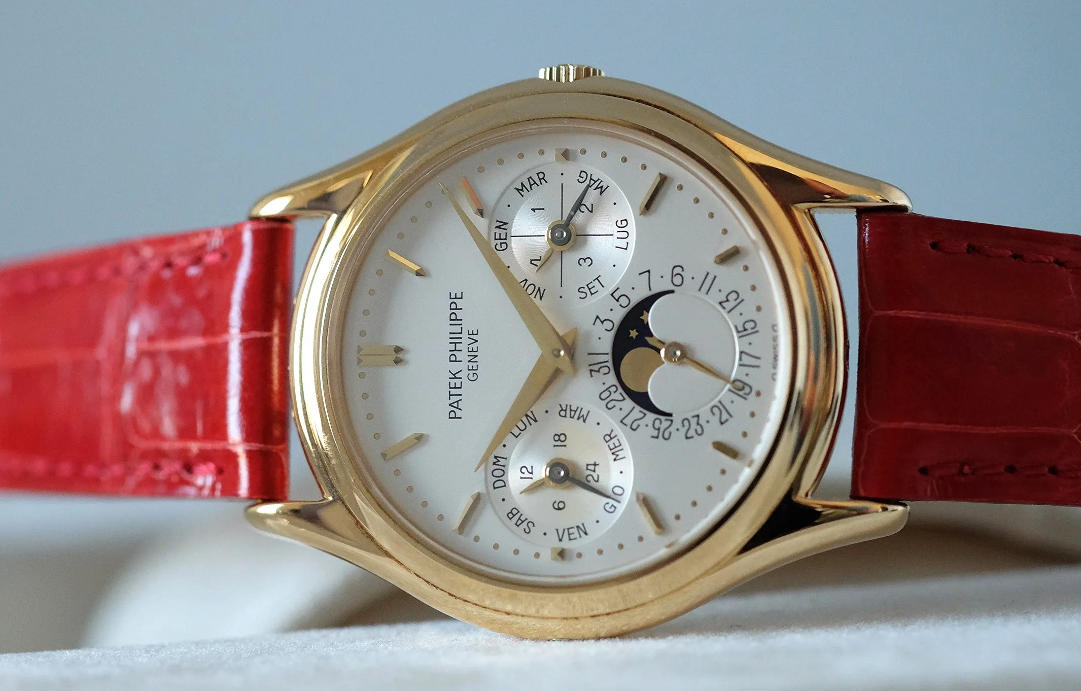 Patek Philippe Perpetual Calendar Ref. 3940 Yellow Gold