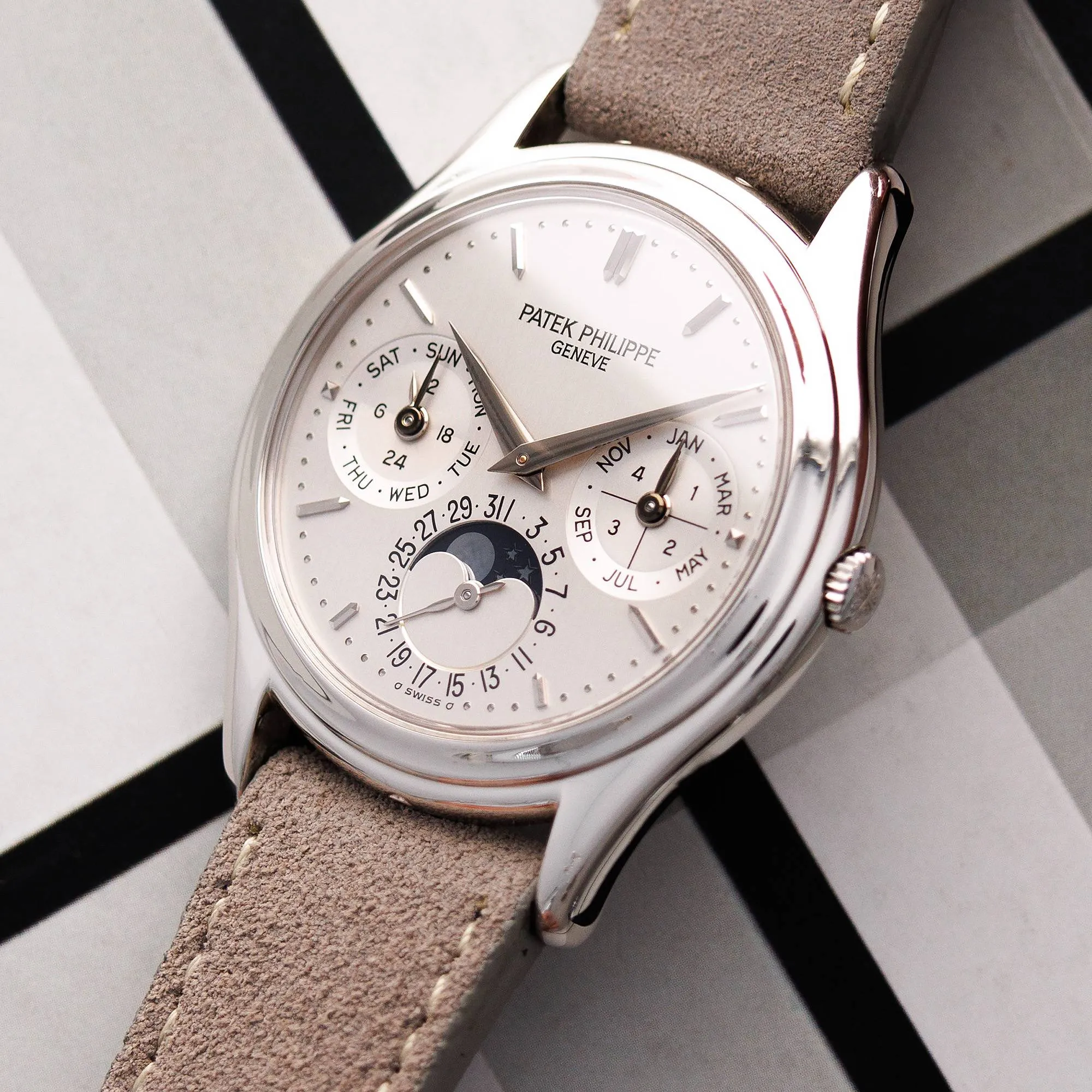 Patek Philippe Platinum Perpetual Calendar Ref. 3940
